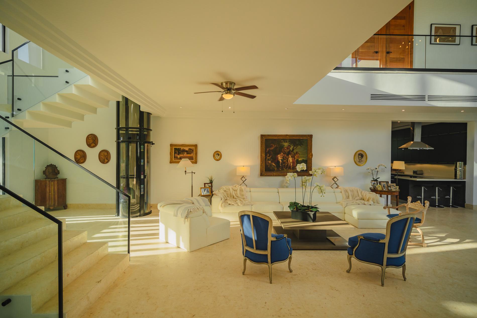 Villa Alisio Macao Punta Cana: Luxury 6-Bedroom Villa with Pool and Seaviews, Punta Cana Dominican Republic