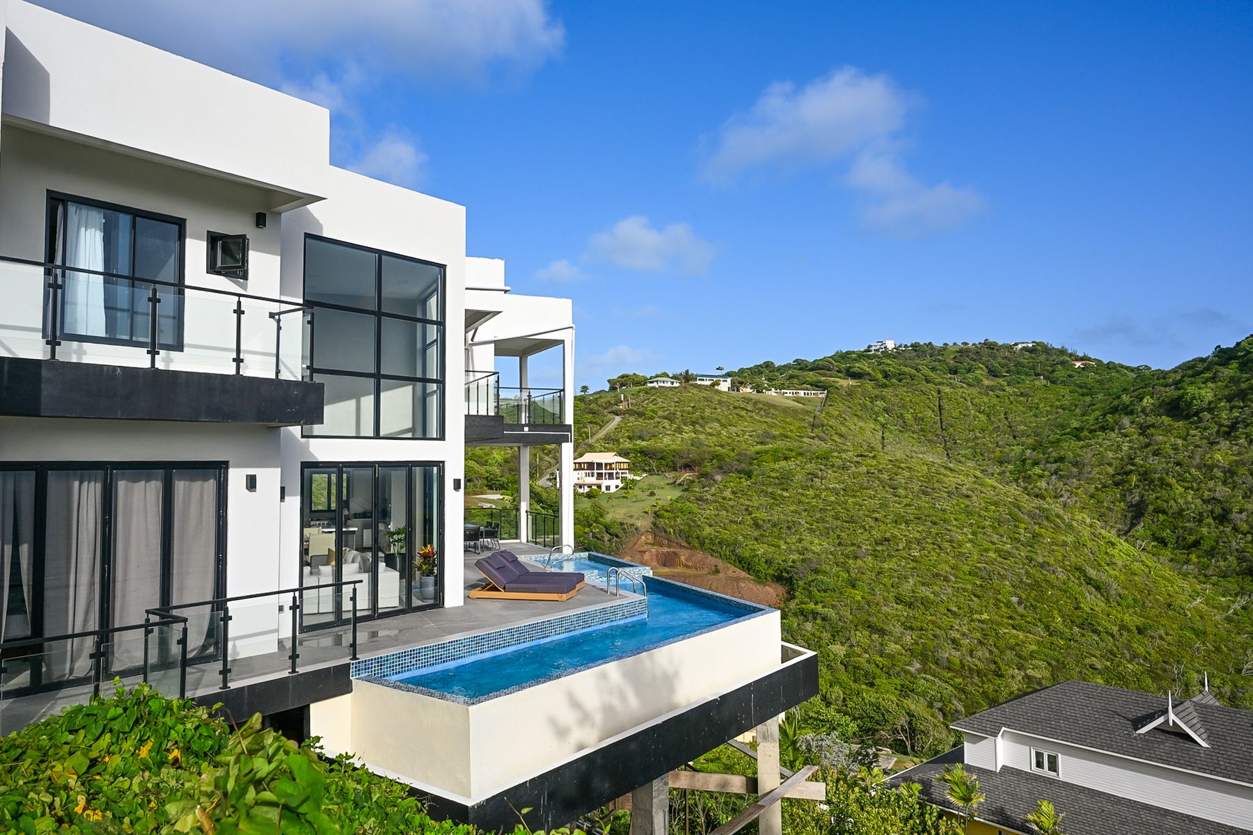 Villa Alizé Cariblue CapEstate: 4-Bedroom Seaview Villa with Private Pool and Spa in Cap Est