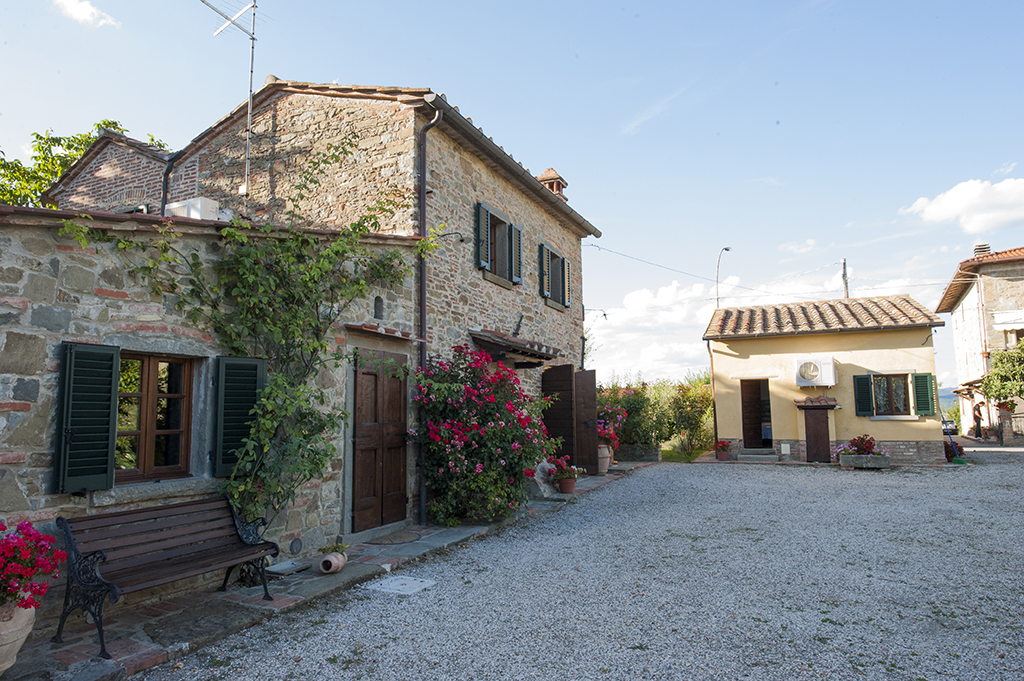 Villa Amaranto Borgo Cortona: Luxury 4-Bedroom Villa with Spa and Private Parking, Cortona Tuscany