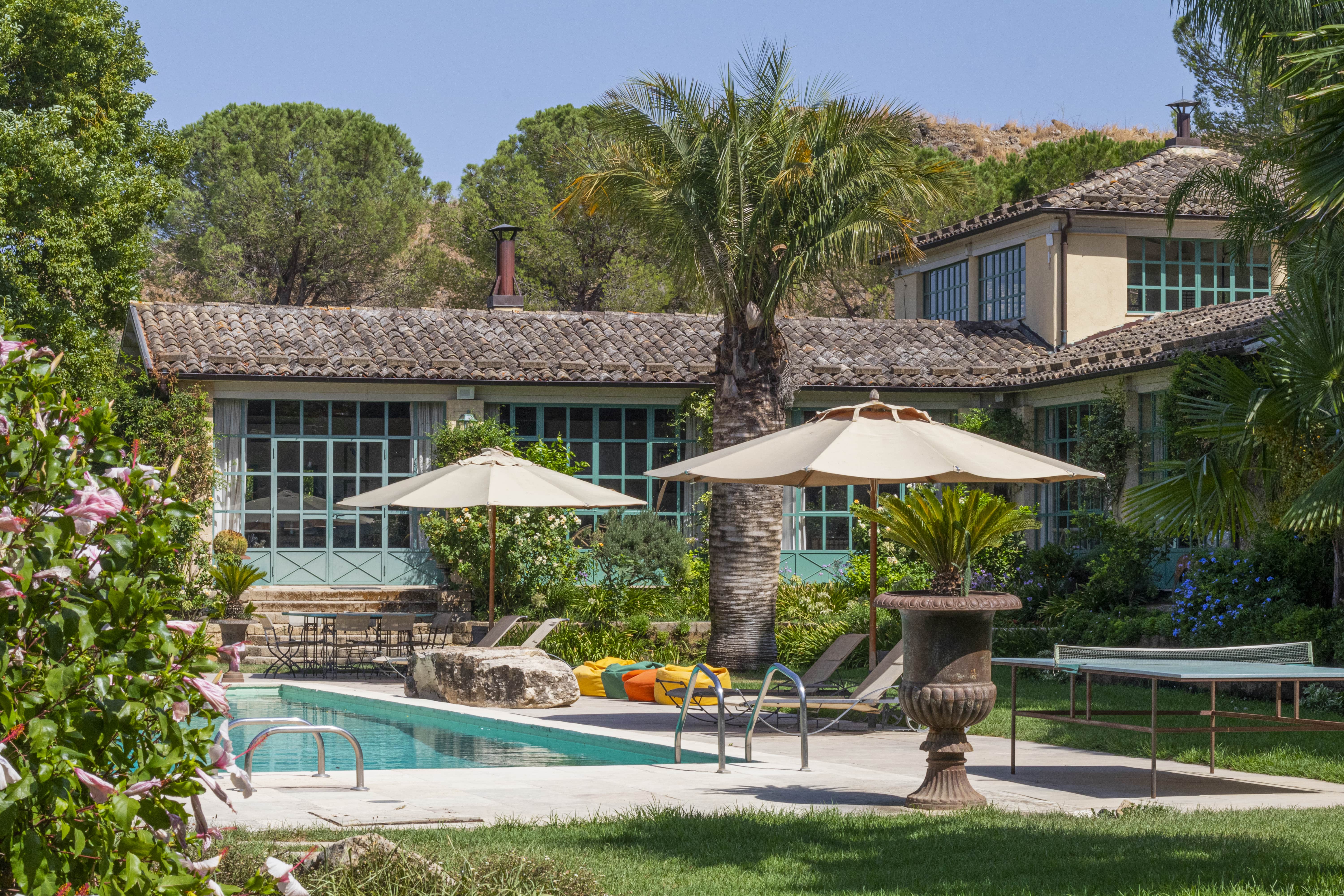 Villa Amaranto Borgo San Giovanni: Luxury 10-Bedroom Apartment with Pool, Tennis Court, and Sea Views, Catania Sicily