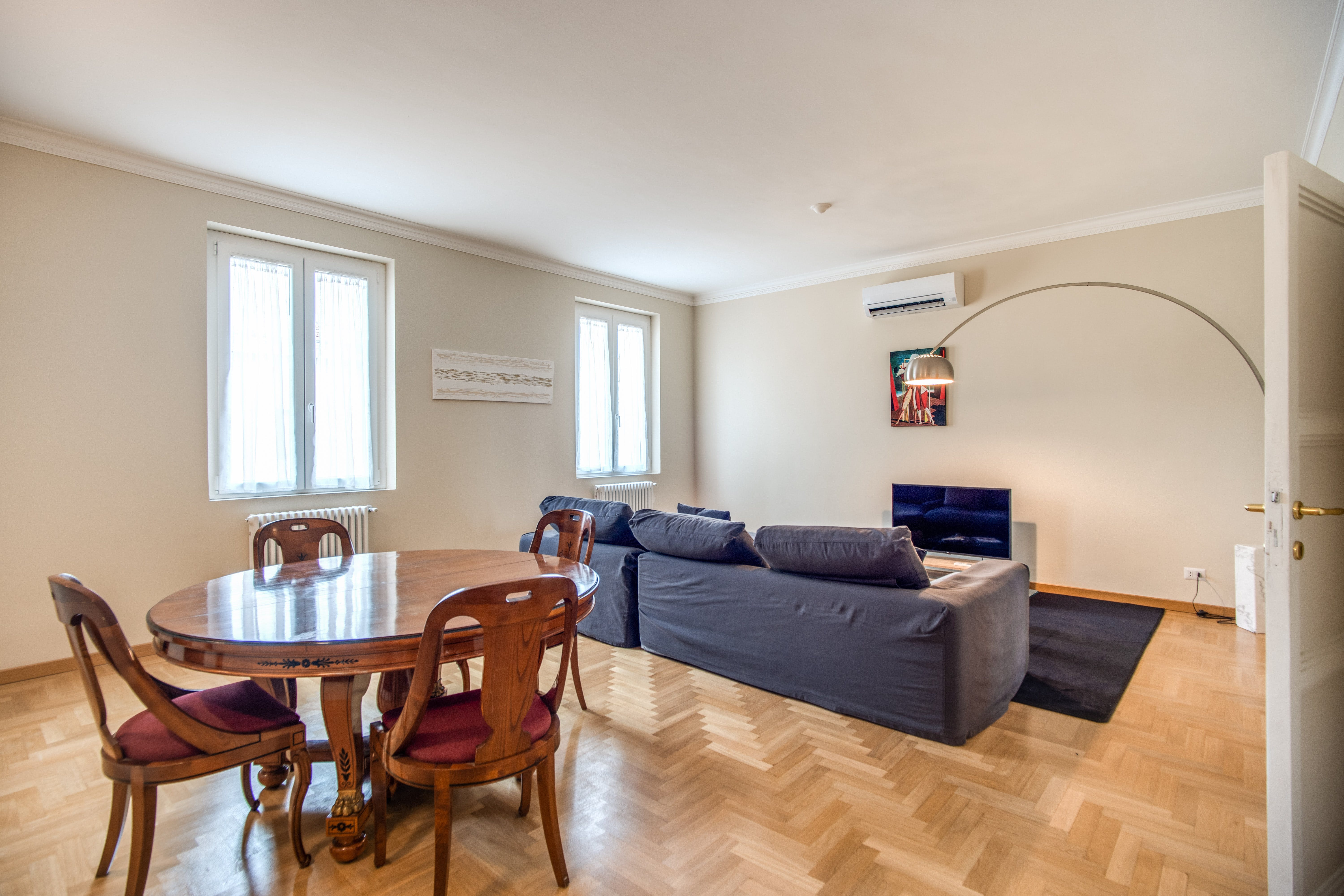Villa Amaranto Borgo Vittorio Roma: Luxury 2-Bedroom Apartment with Spa and Air-Con, Vatican Rome