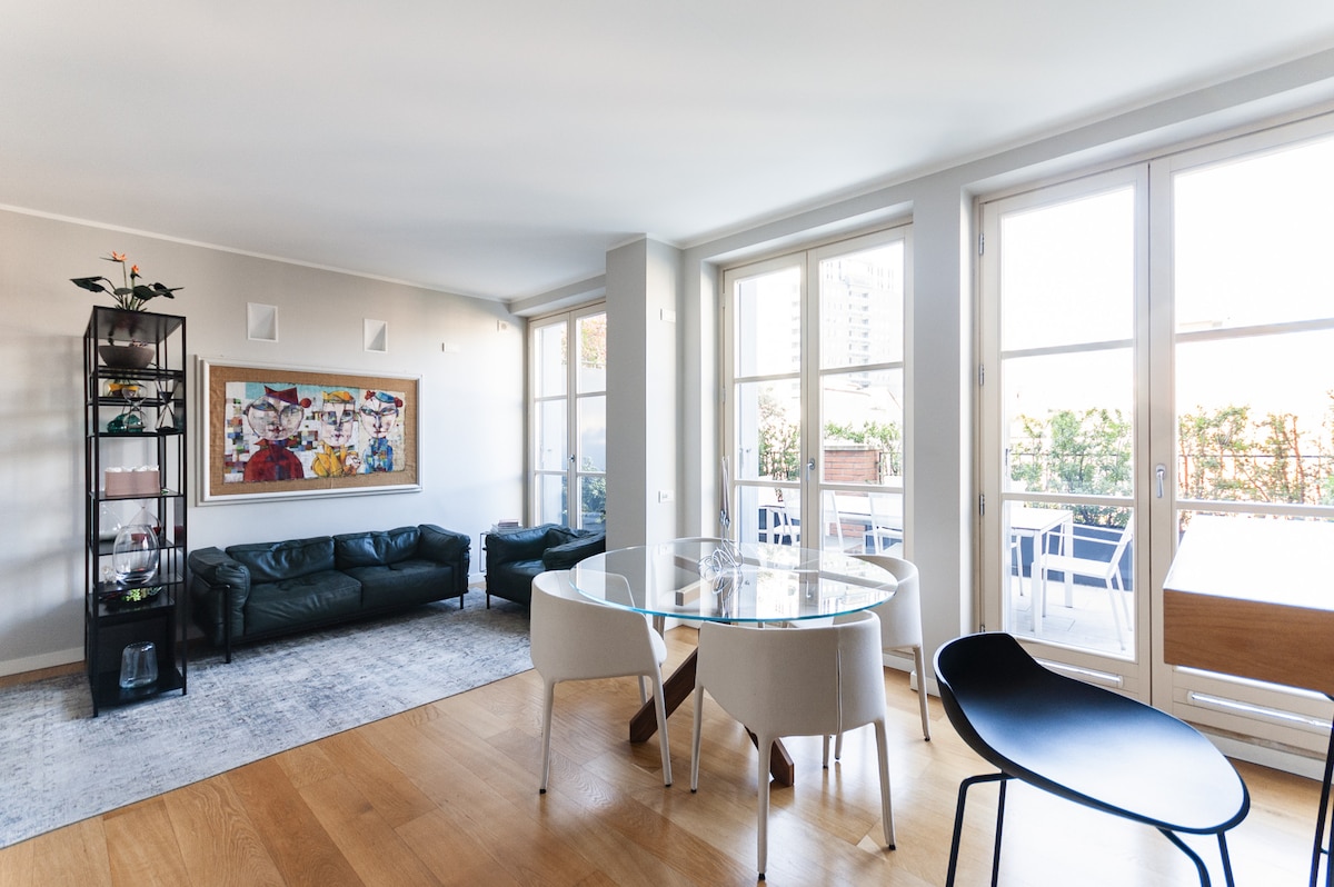 Villa Amaranto Brera Moscova: Luxury 2-Bedroom Apartment with Spa and Private Parking, Milan Moscova