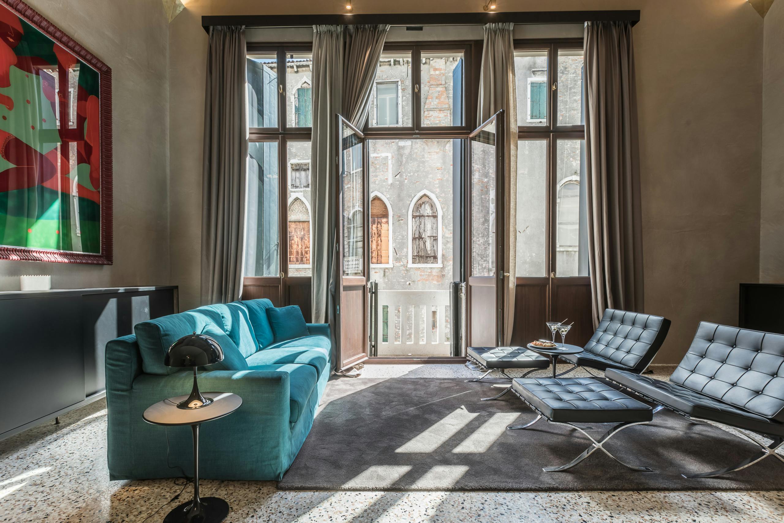 Villa Amaranto Fondamenta Cannaregio: Luxury 1-Bedroom Apartment with Seaview and Spa in Venice Cannaregio