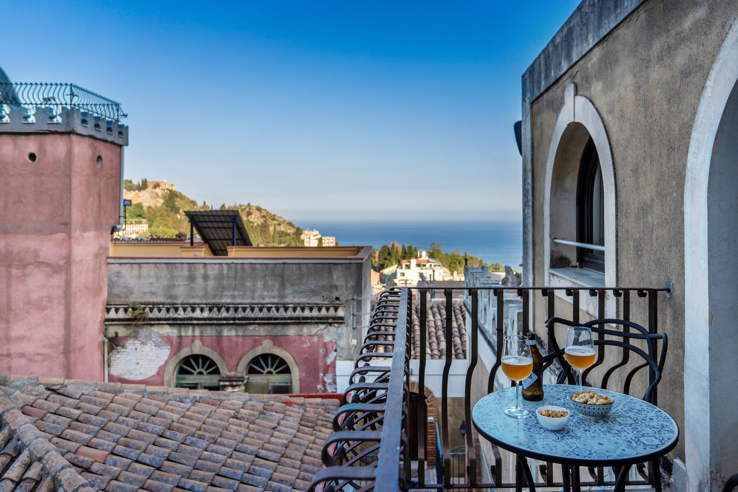 Villa Amaranto Grotta Taormina: Luxury 1-Bedroom Apartment with Spa and Air-Con in Taormina, Sicily
