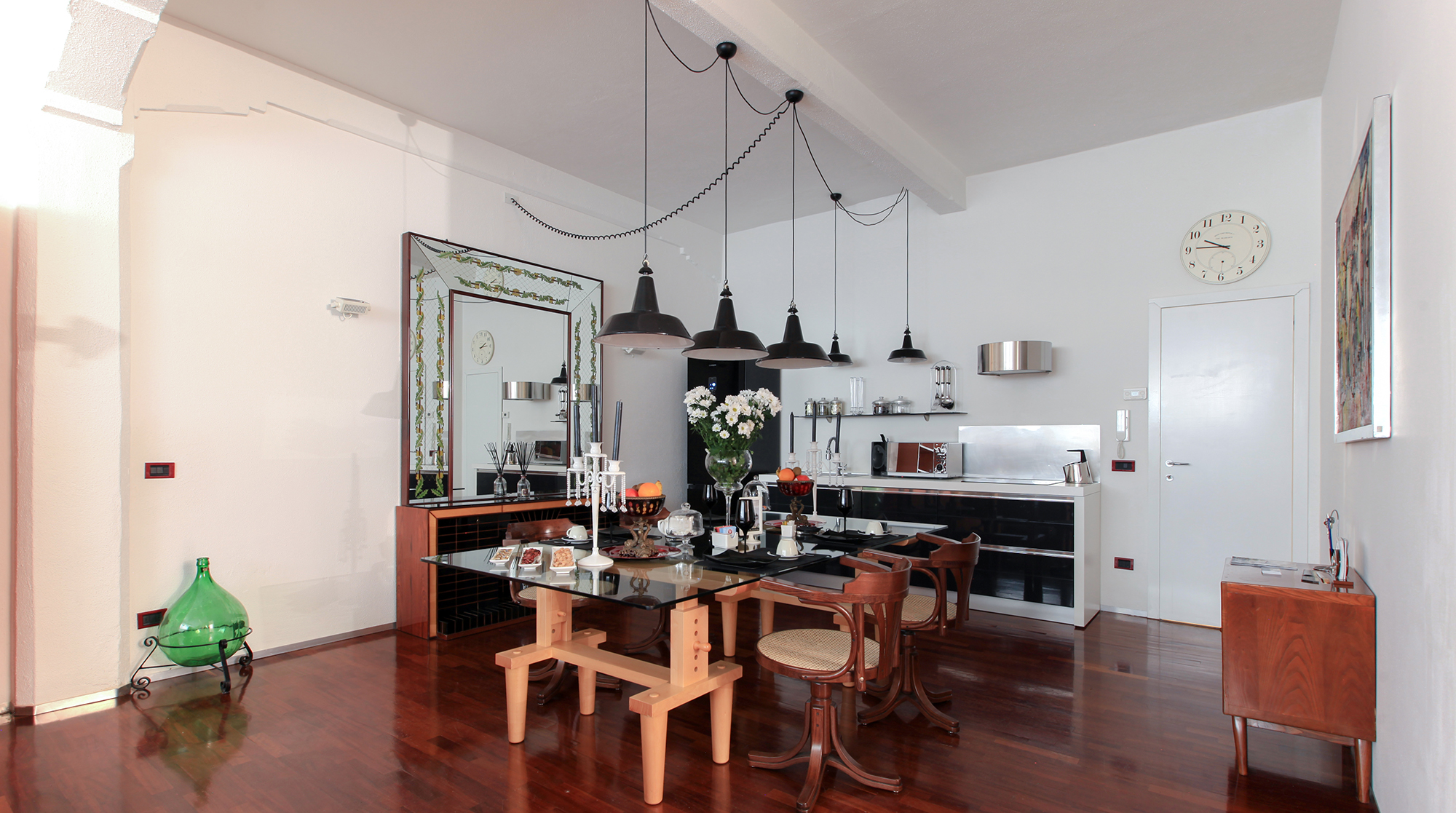 Villa Amaranto Lambrate Milano 9333: Luxury 2-Bedroom Apartment with Pool and Spa in Città Studi, Milan