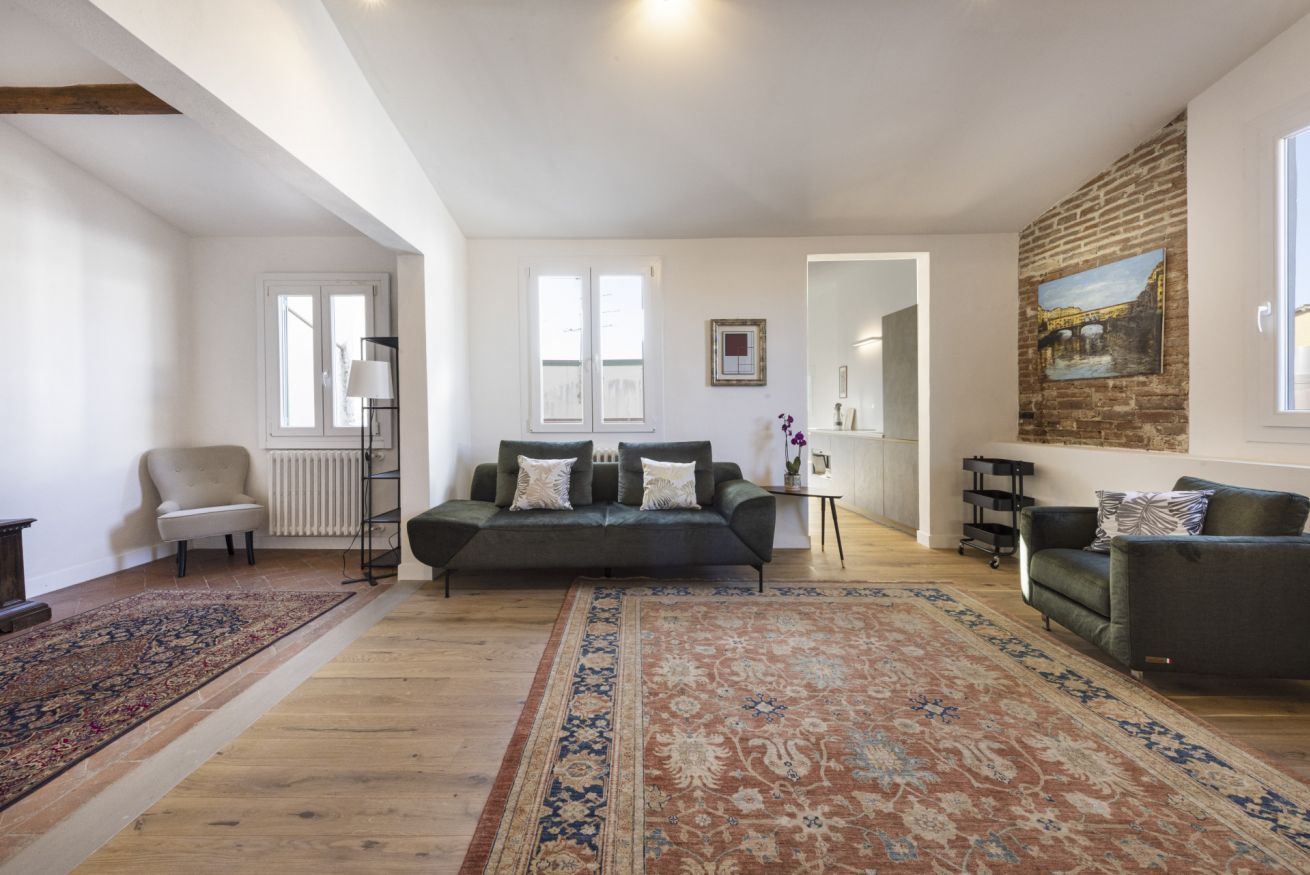 Villa Amaranto Lamione Santa Maria Novella: Luxury 3-Bedroom Apartment with Spa and Private Parking, Santa Maria Novella Florence