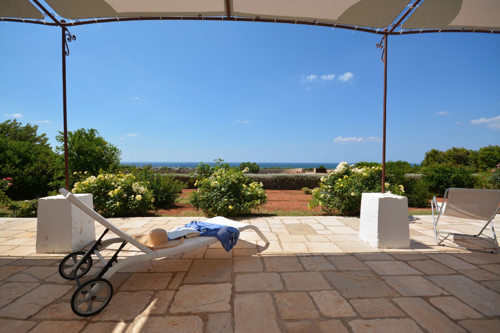 Villa Amaranto Lamione Torre San Giovanni: Luxury 3-Bedroom Apartment with Sea Views and BBQ, Torre San Giovanni Puglia