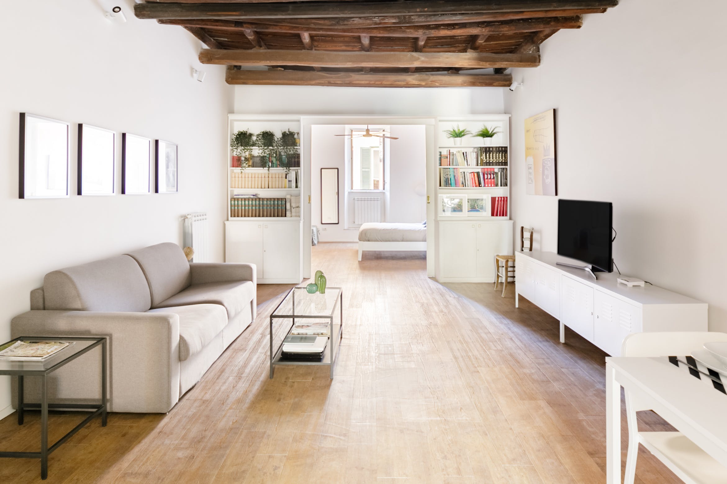 Villa Amaranto Nannetti Trastevere: Luxury 1-Bedroom Apartment with Spa and WiFi in Trastevere, Rome