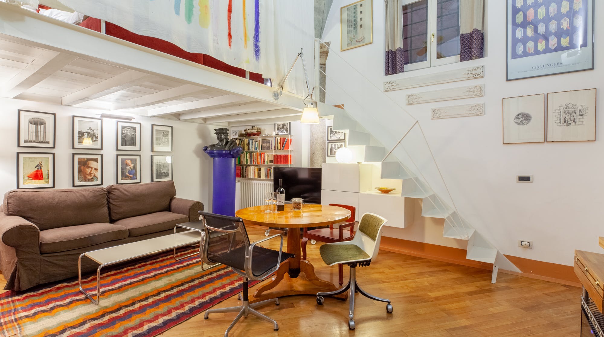 Villa Amaranto Orsini Campo De’ Fiori: Charming 2-Bedroom Townhouse Apartment Rental with Air-Con in Campo de’ Fiori, Rome