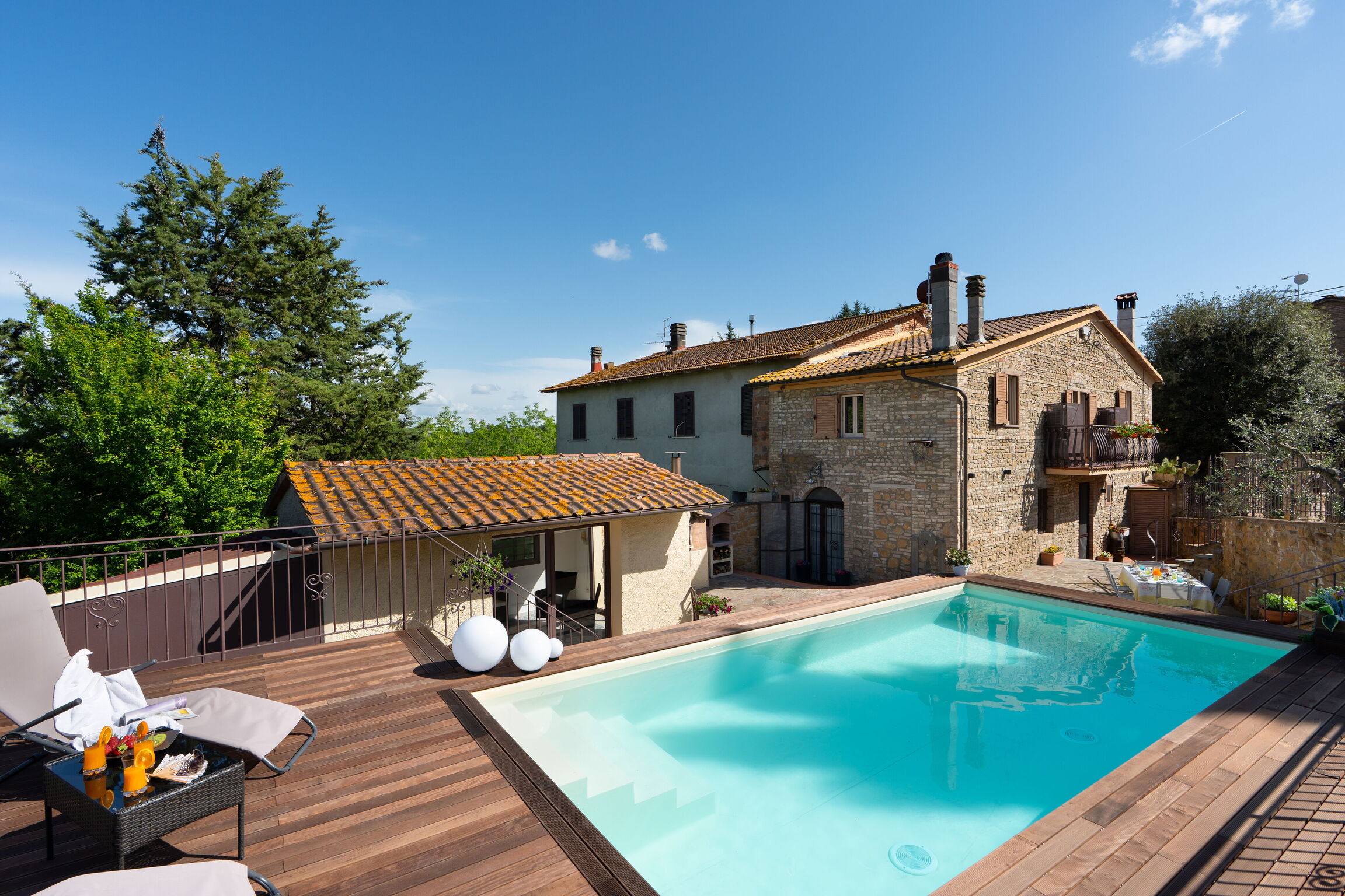 Villa Amaranto Poggio Montaione: Luxury 4-Bedroom Villa with Private Pool and Air-Con, Tuscany
