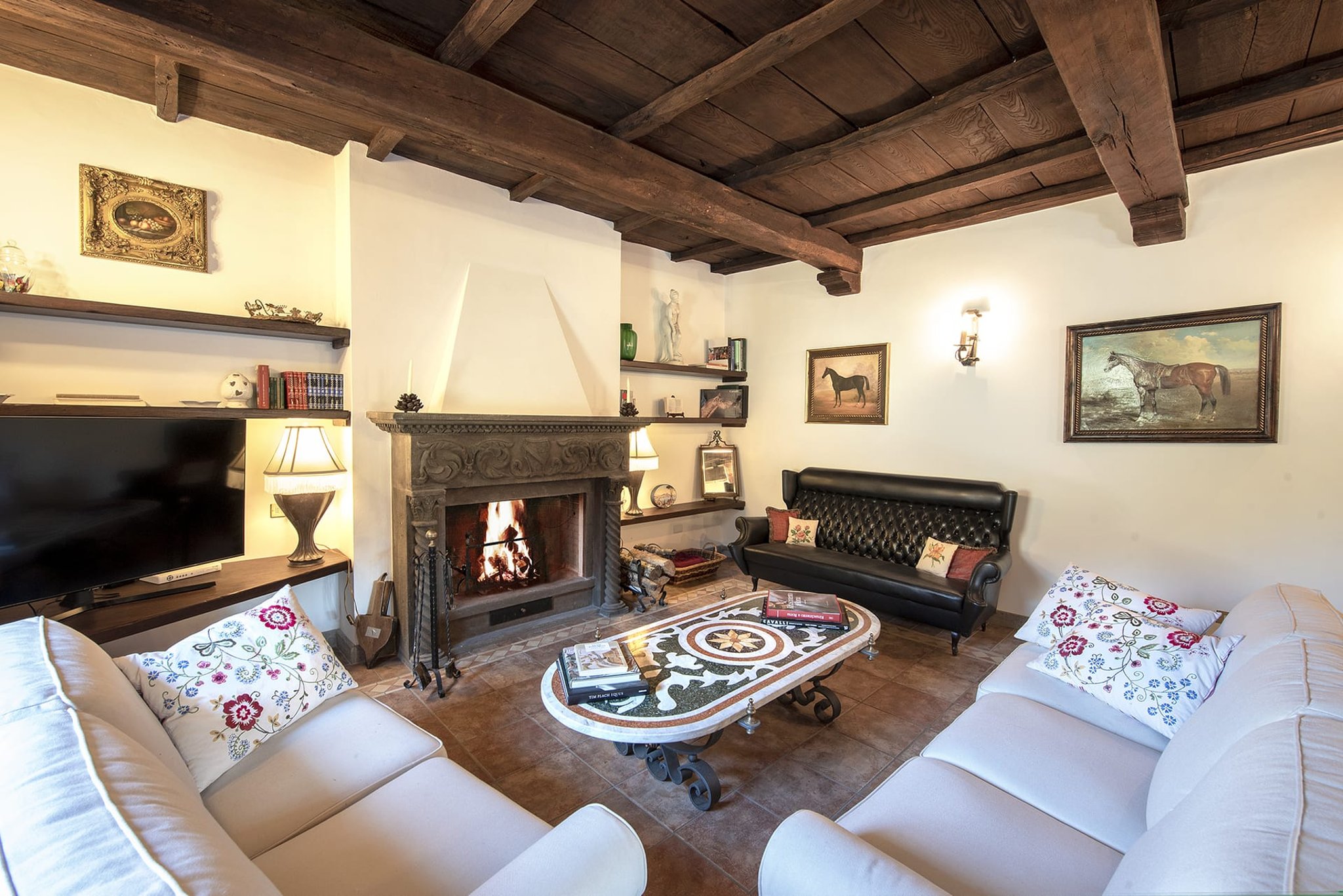 Villa Amaranto Poggio Viterbo: Luxury 3-Bedroom Villa with Private Garden and Parking, Viterbo Tuscany