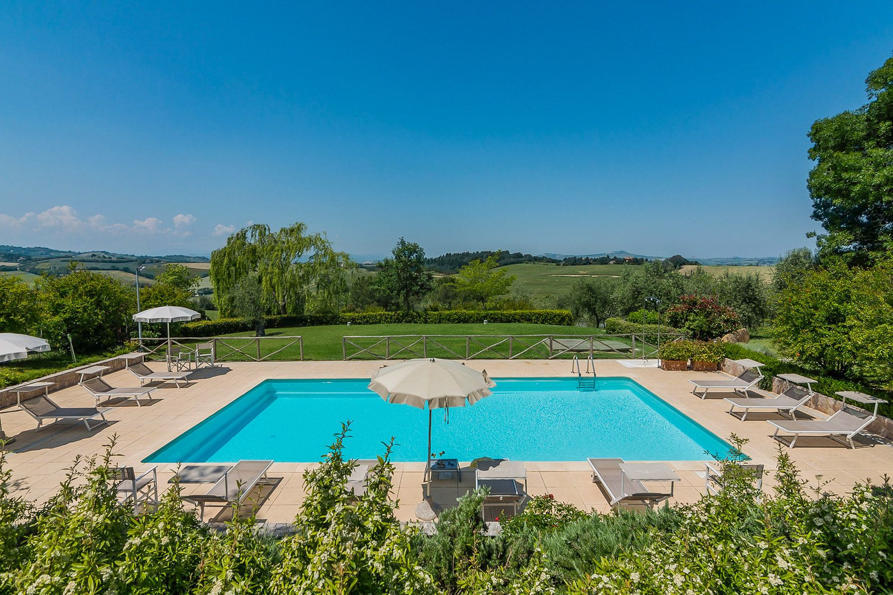 Villa Ambra Corinaldo Marche: 7-Bedroom Villa with Private Pool and Spa in Le Marche, Ital