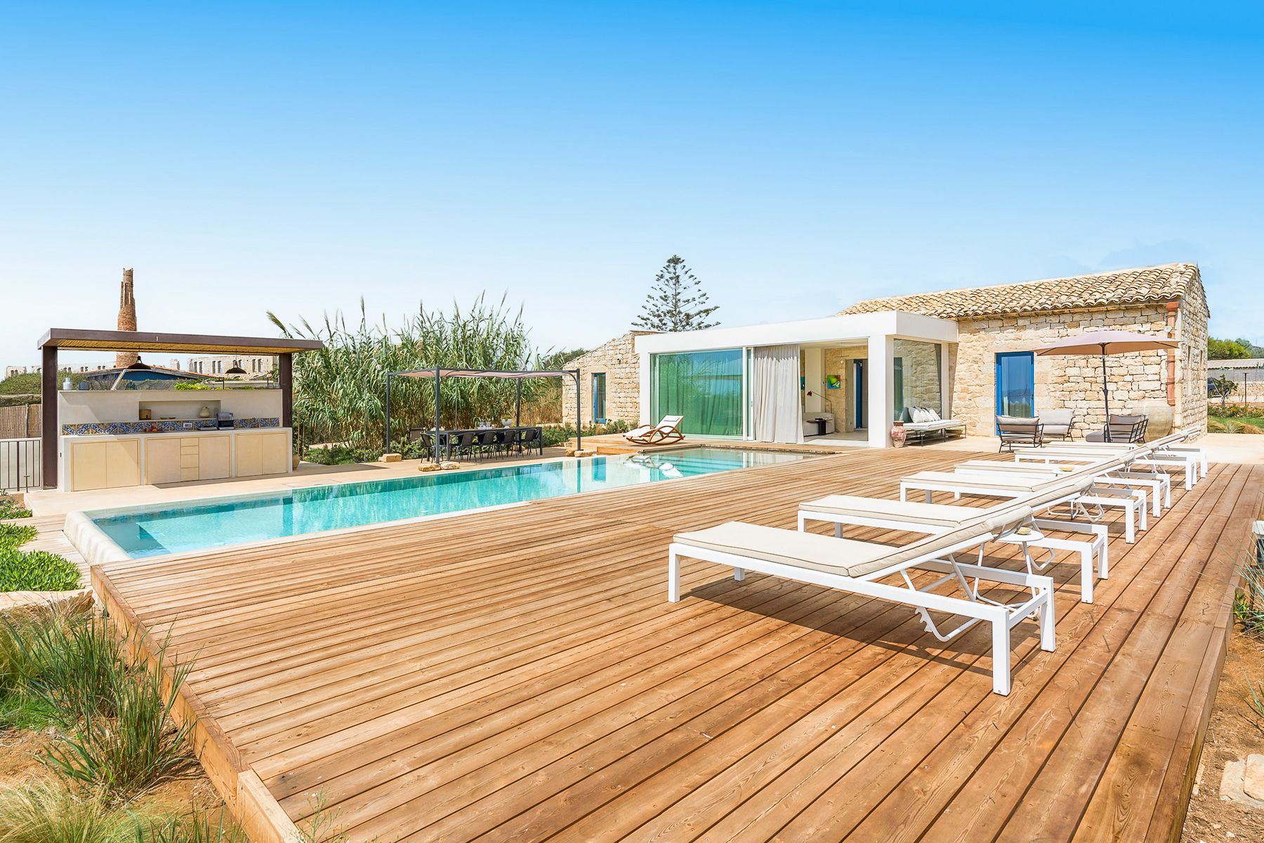 Villa Ambra Sampieri Scicli: 3-Bedroom Villa with Spa Near the Sea in Eastern Sicily