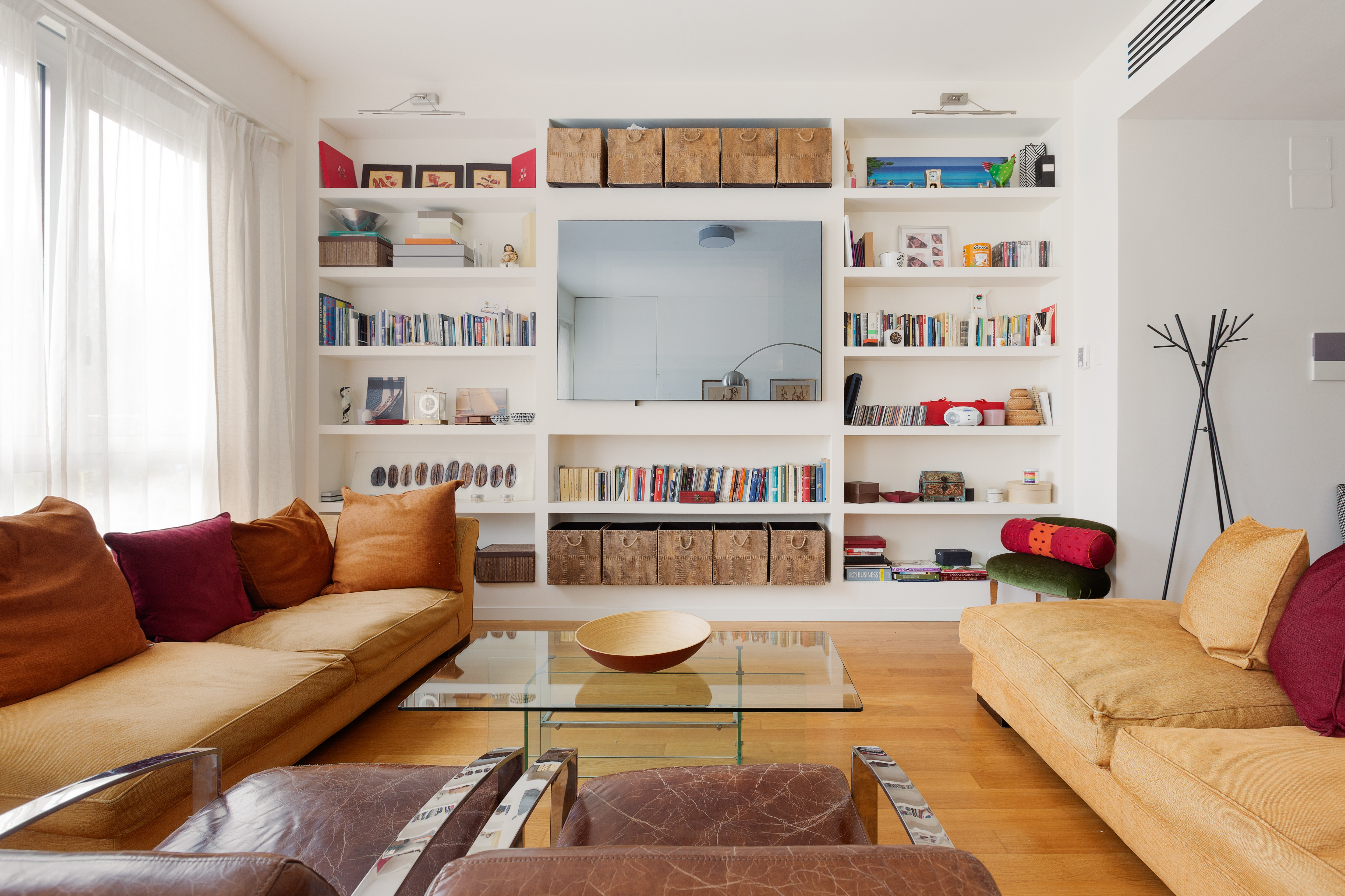 Villa Ambrato Castello Moscova: Luxury 2-Bedroom Apartment with Spa and Terrace, Milan Moscova