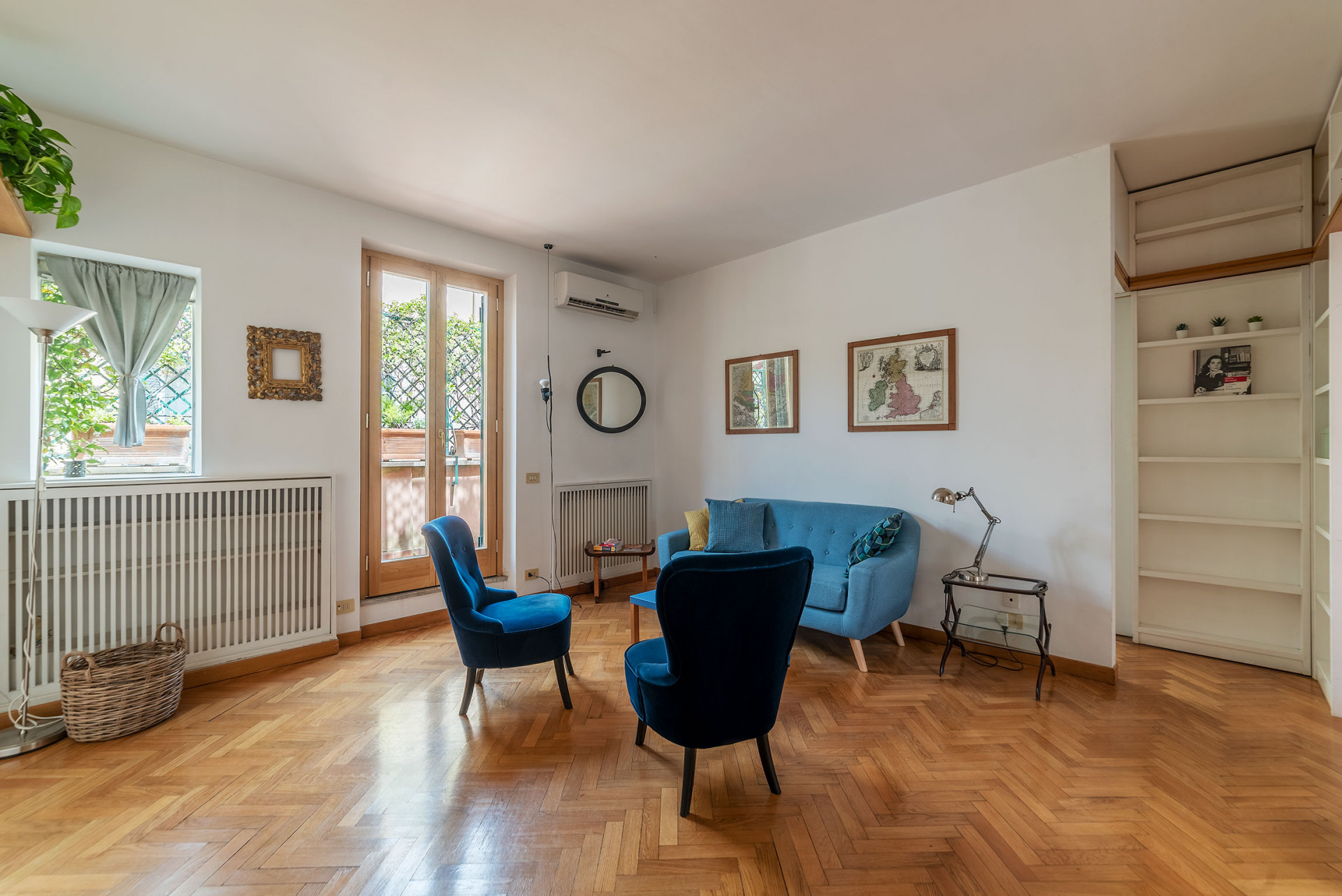 Villa Ambrato Pinciano Roma: Luxury 2-Bedroom Apartment with Spa and Terraces, Rome Spagna