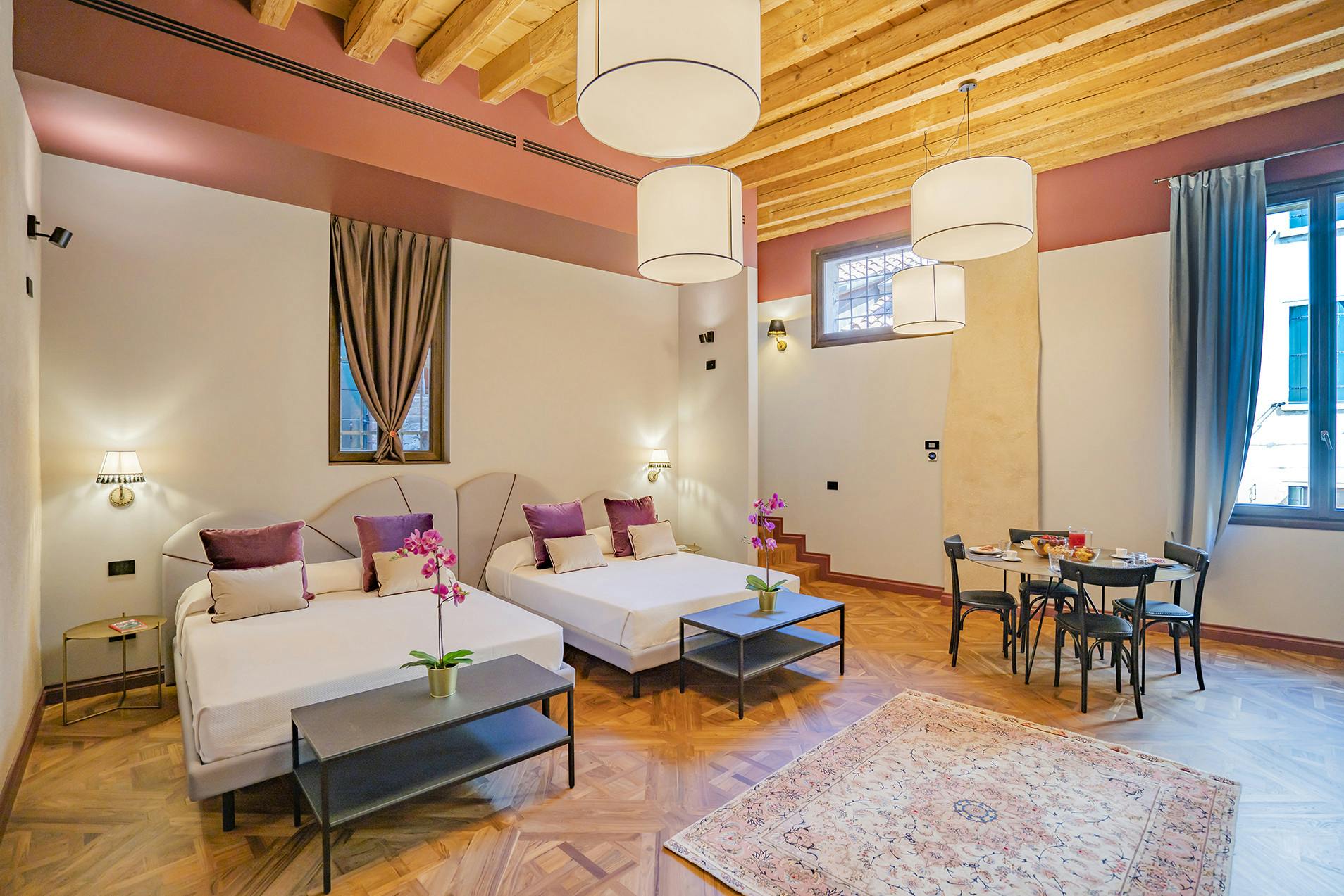 Villa Ambrato San Zaccaria Venezia: Luxury 1-Bedroom Penthouse with Sea Views and Spa, Venice San Marco