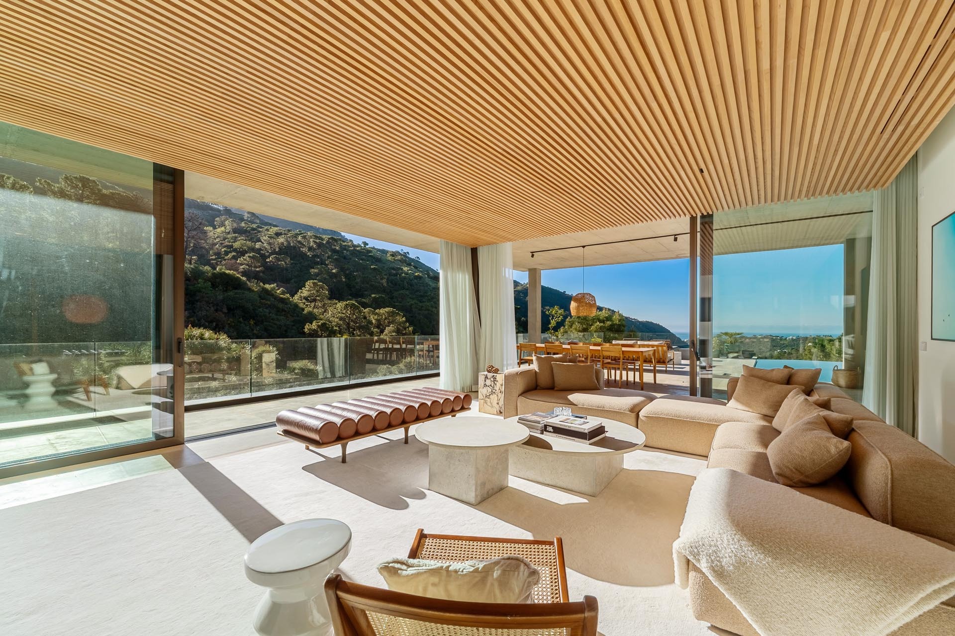 Villa Añil Alquería Alcántara: Luxury 5-Bedroom Villa with Heated Pool and Spa in San Pedro de Alcántara