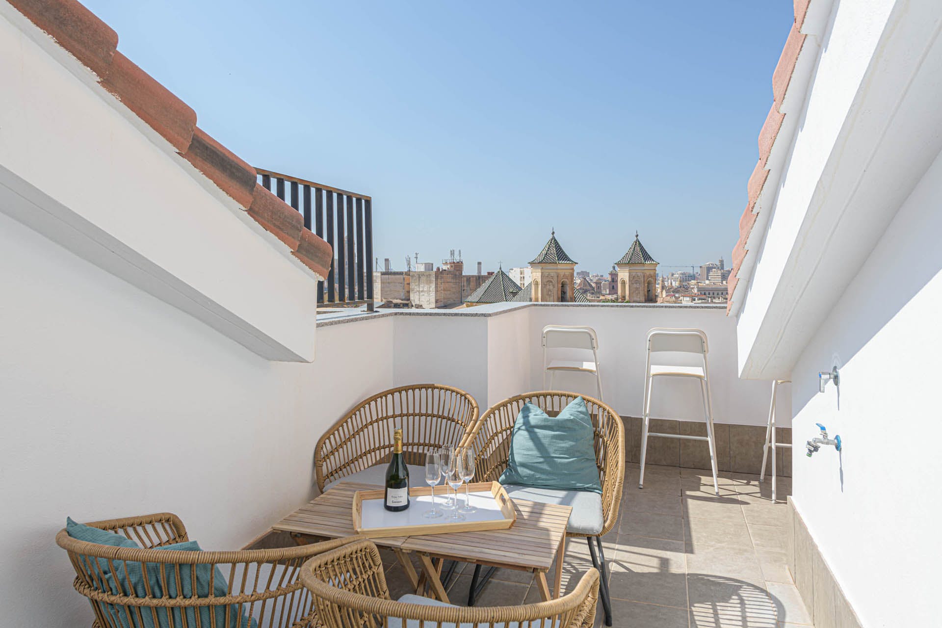 Villa Añil Miraflores Málaga: Luxury 3-Bedroom Apartment with Sea View and Pool, Málaga