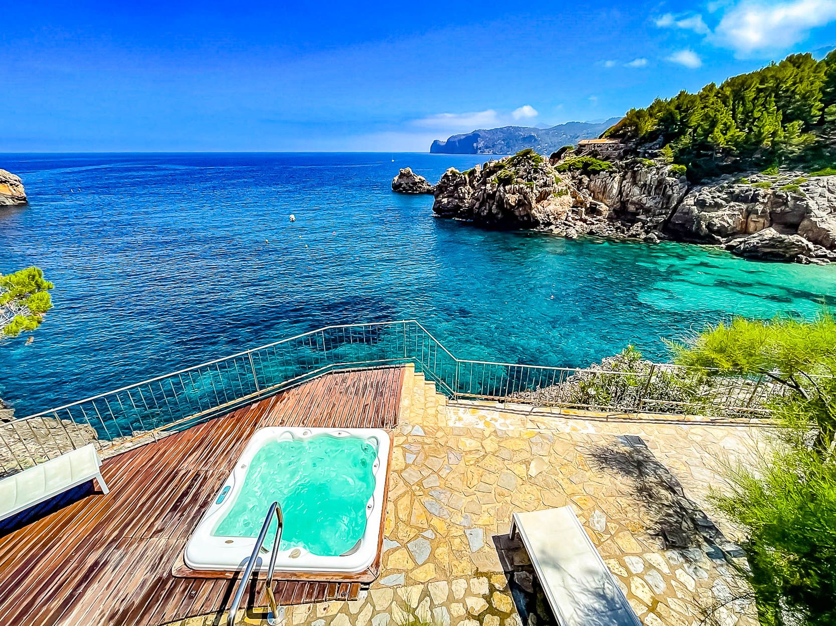 Villa Azahar Cala Deia: 4-Bedroom Clifftop Seaview Villa in Deia, Mallorca | Sleeps