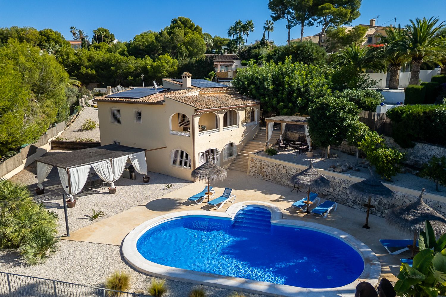 Villa Azahar Canor Benissa: 4-Bedroom Villa with Heated Pool and Spa in Benisa, Costa Bl