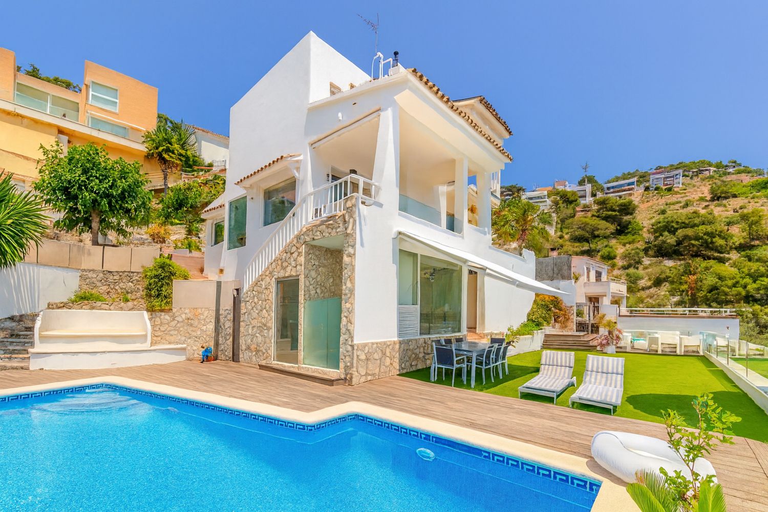Villa Azahar Garraf Sitges: 4-Bedroom Sea View Villa with Private Pool and Spa in Levant