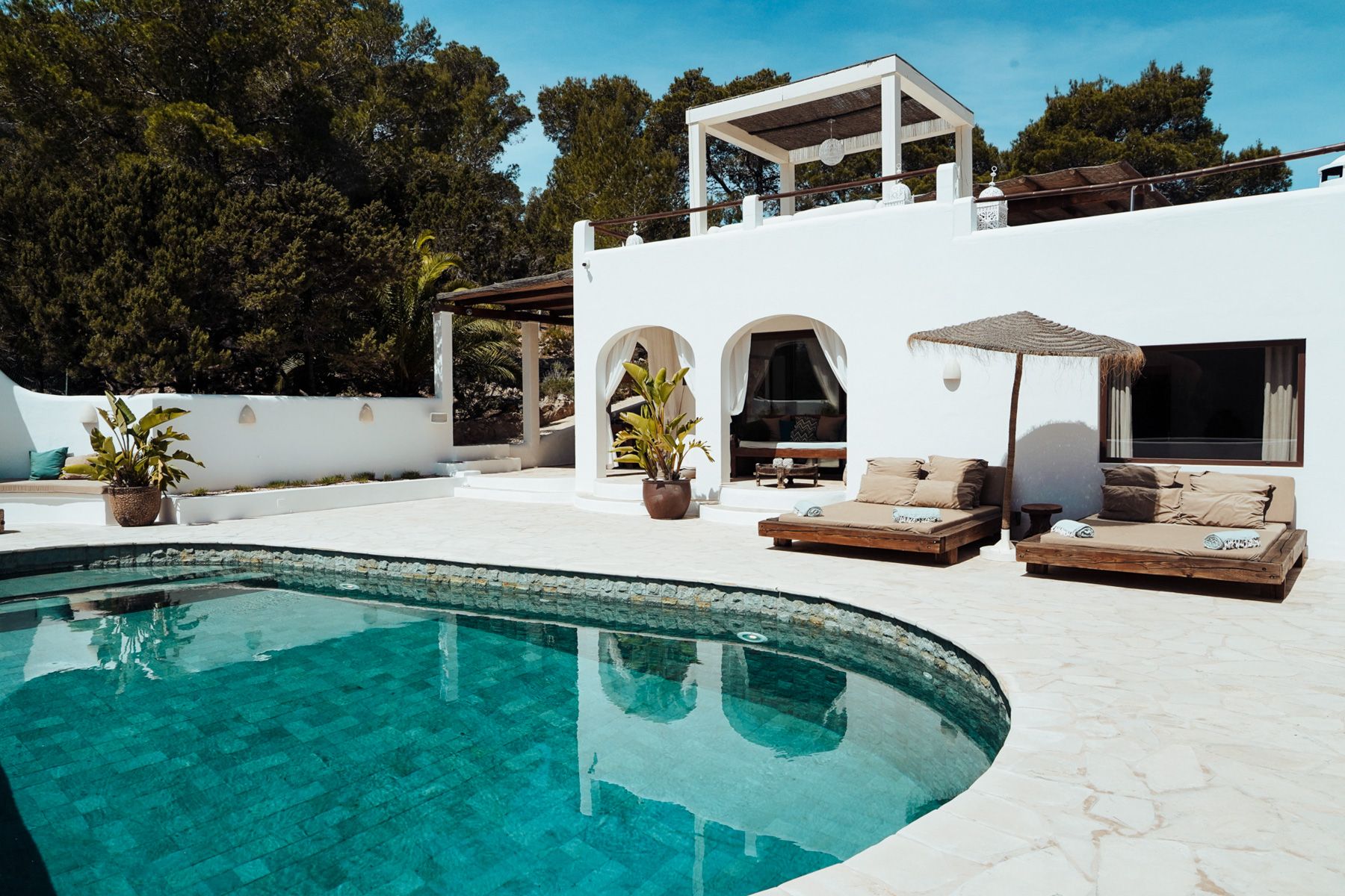 Villa Azahar Vadella Ibiza: 4-Bedroom Beachfront Villa with Heated Pool and Sea Views in