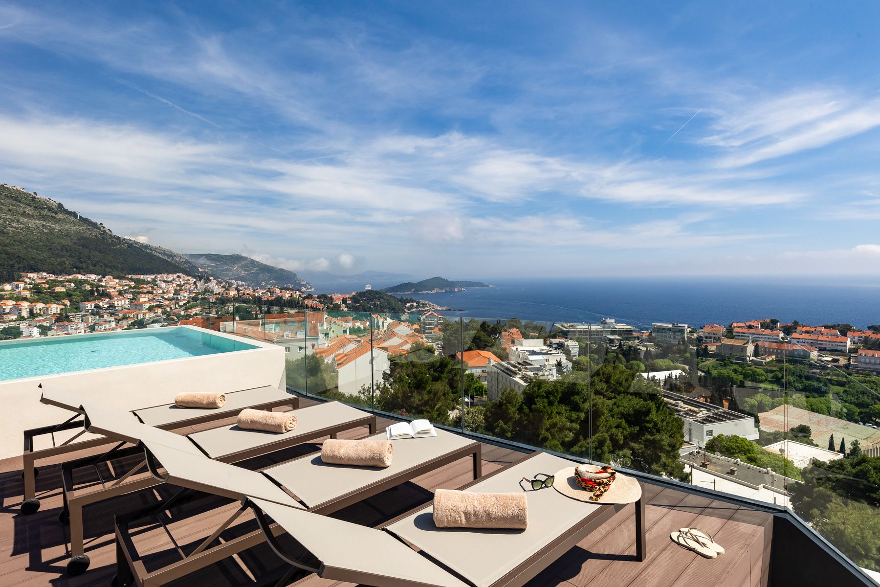 Villa Biserka Lovrijenac Dubrovnik: 6-Bedroom Seaview Villa with Heated Pool and Rooftop Terrace