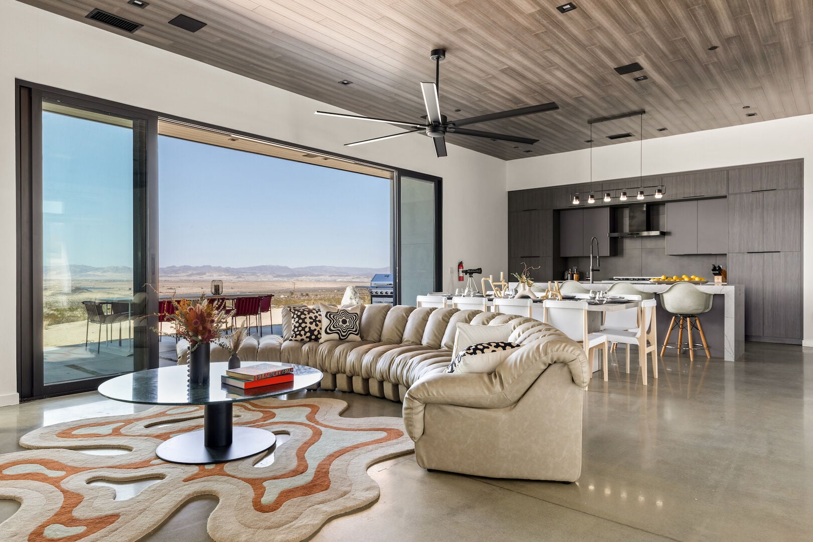 Villa Boreas Ocotillo Joshua Tree 1156848: Luxury 5-Bedroom Villa with Private Pool and Hot Tub, Joshua Tree