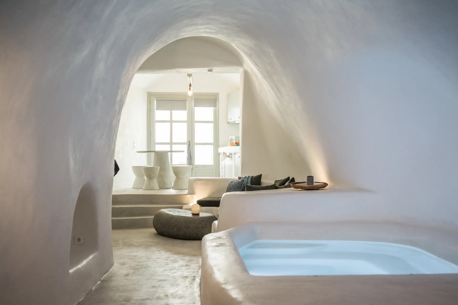 Villa Boreas Pyrgos Santorini 1424177: Luxury 2-Bedroom Villa with Spa and Hot Tub in Pyrgos Santorini
