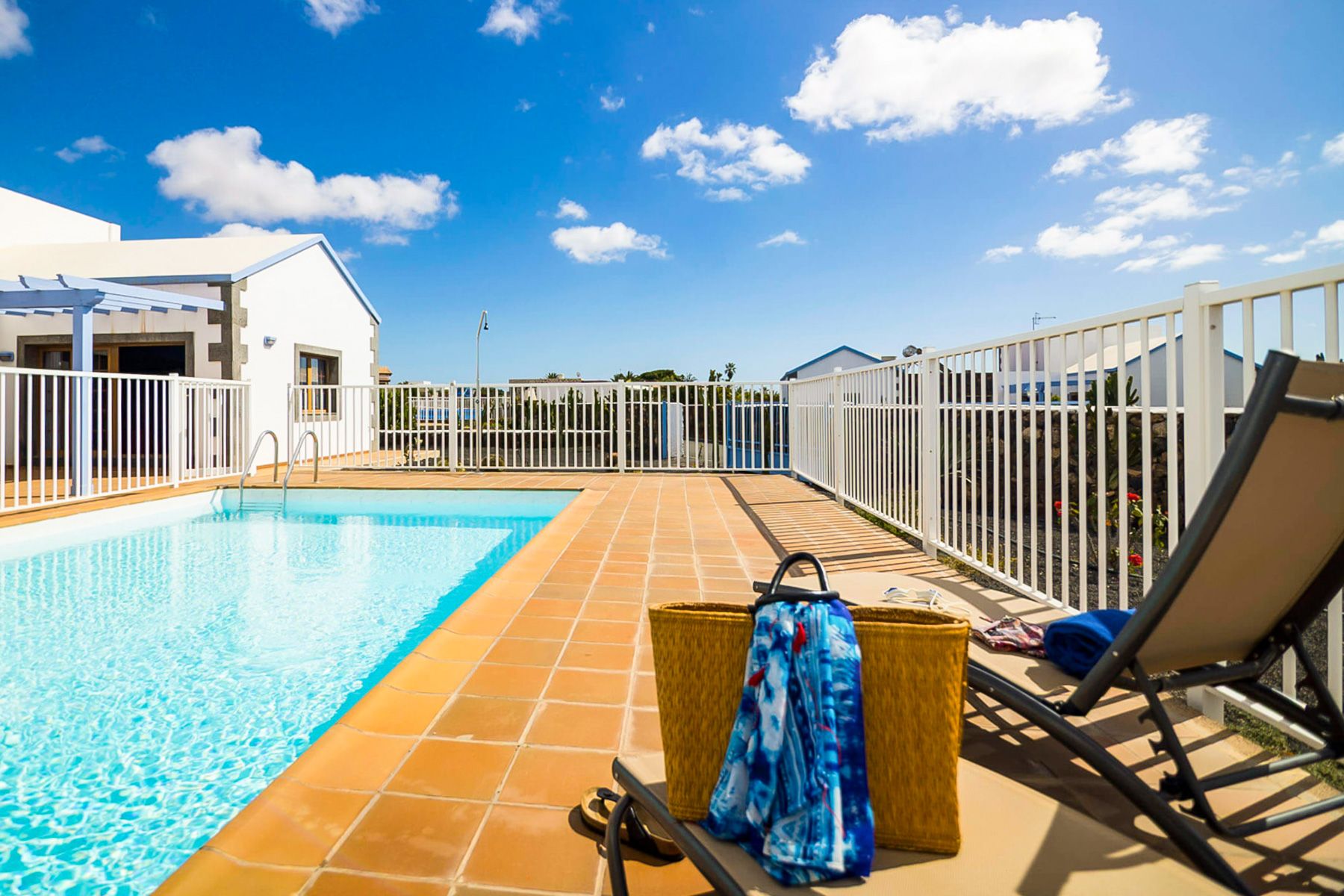 Villa Brisa Calderon Lajares: 3-Bedroom Villa with Private Pool & Spa in Lajares, Fuerteve
