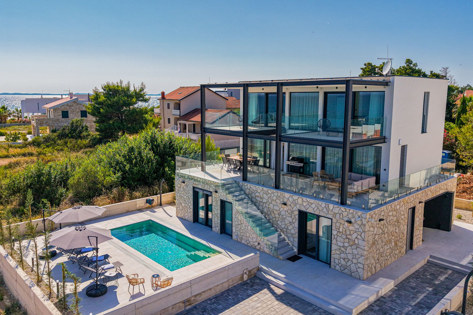 Villa Bura Puntamika Zadar: 4-Bedroom Seaview Villa with Private Pool & Spa Near Zadar,