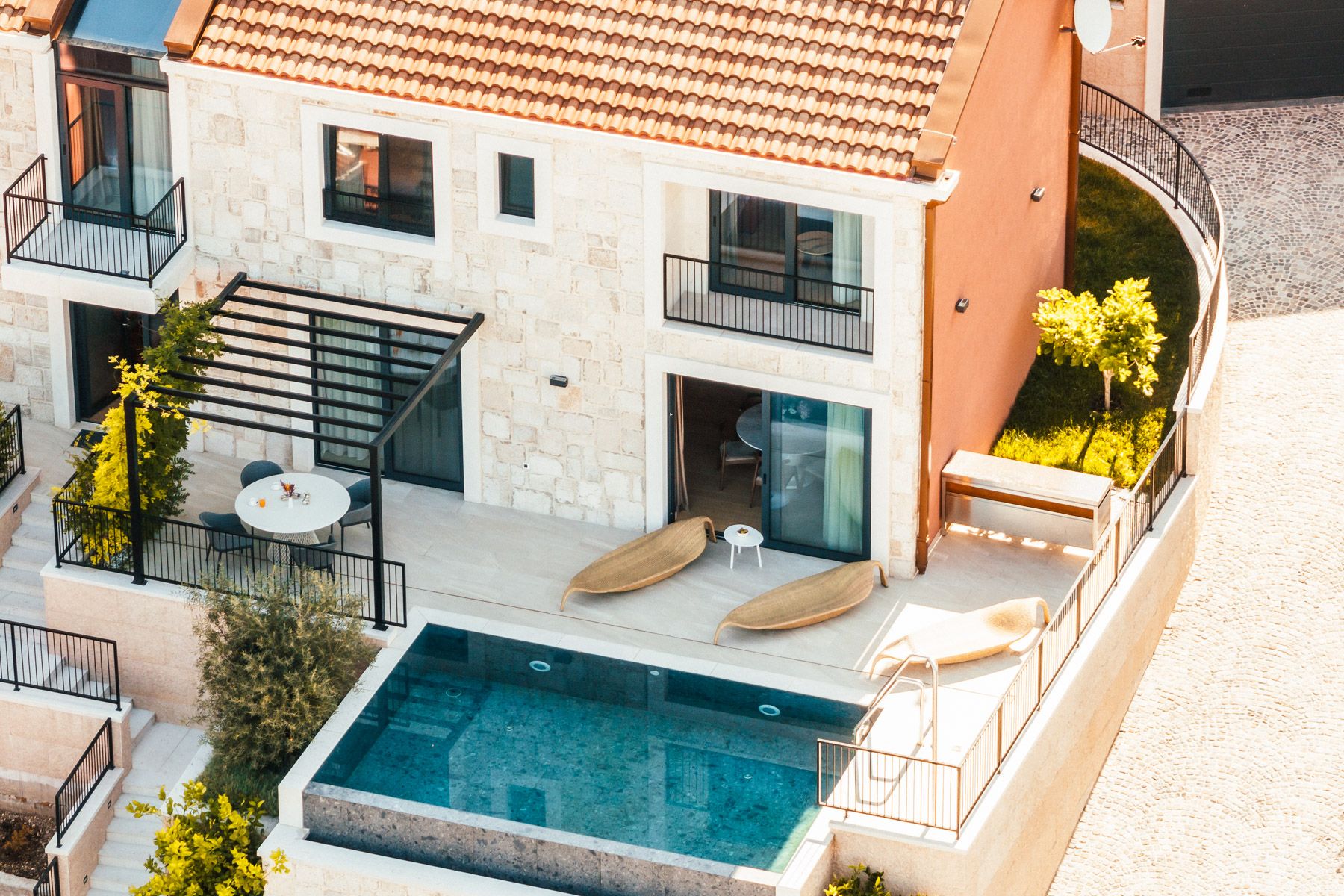 Villa Bura Šipan Slano: 3-Bedroom Seaview Villa with Private Pool & Spa near Dubrovn