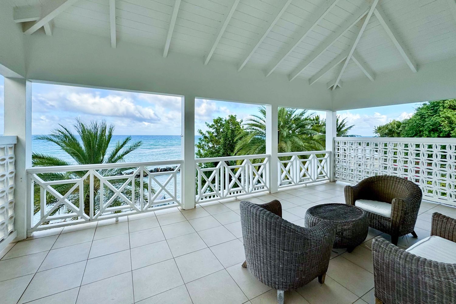 Villa Ceiba Sosua Caribbean: 3-Bedroom Seaview Villa with Spa on Antigua’s North Coast, C