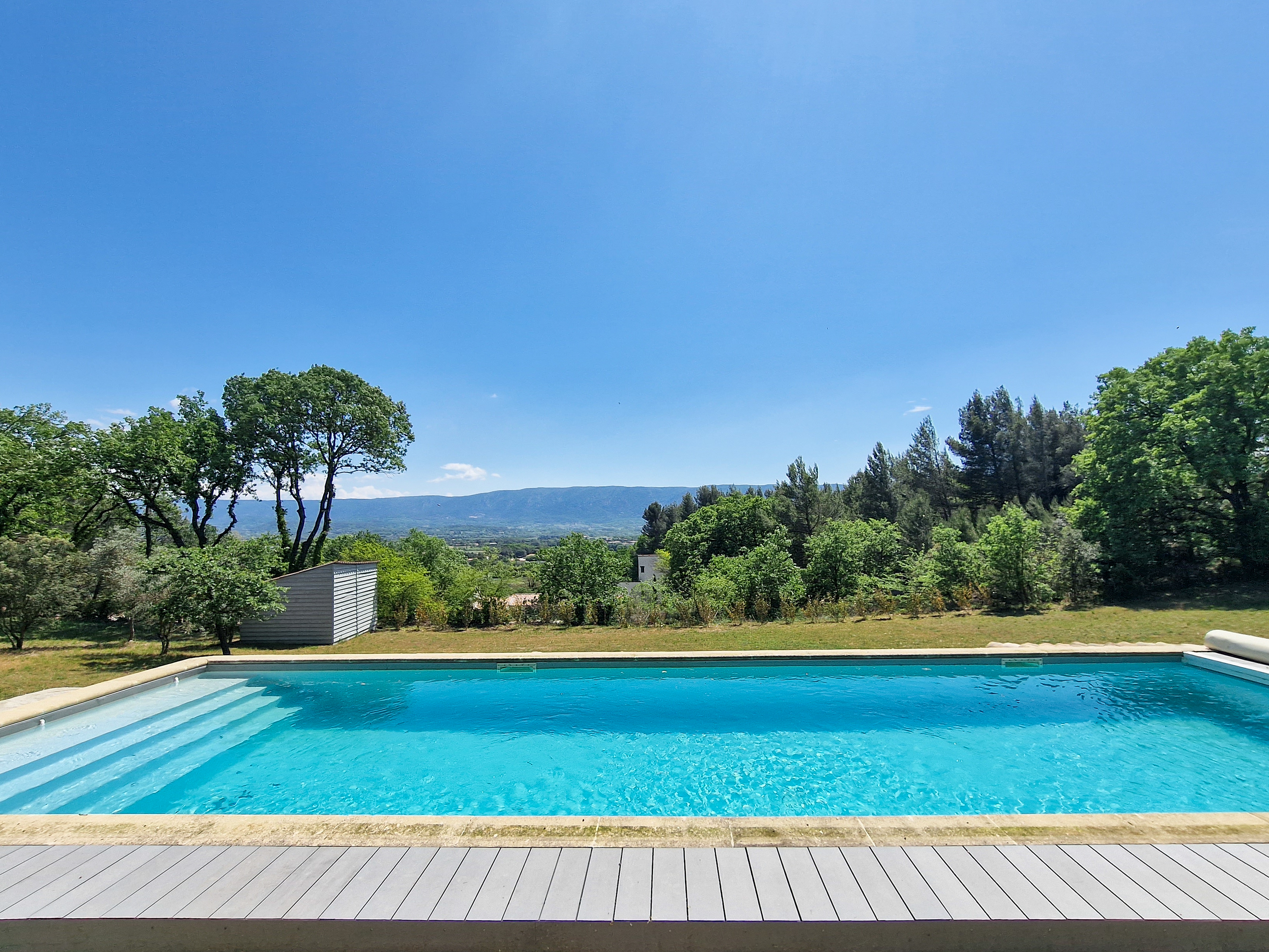 Villa Céladon Cabrières Vaucluse: Luxury 4-Bedroom Villa with Private Pool and Air Conditioning, Vaucluse Provence