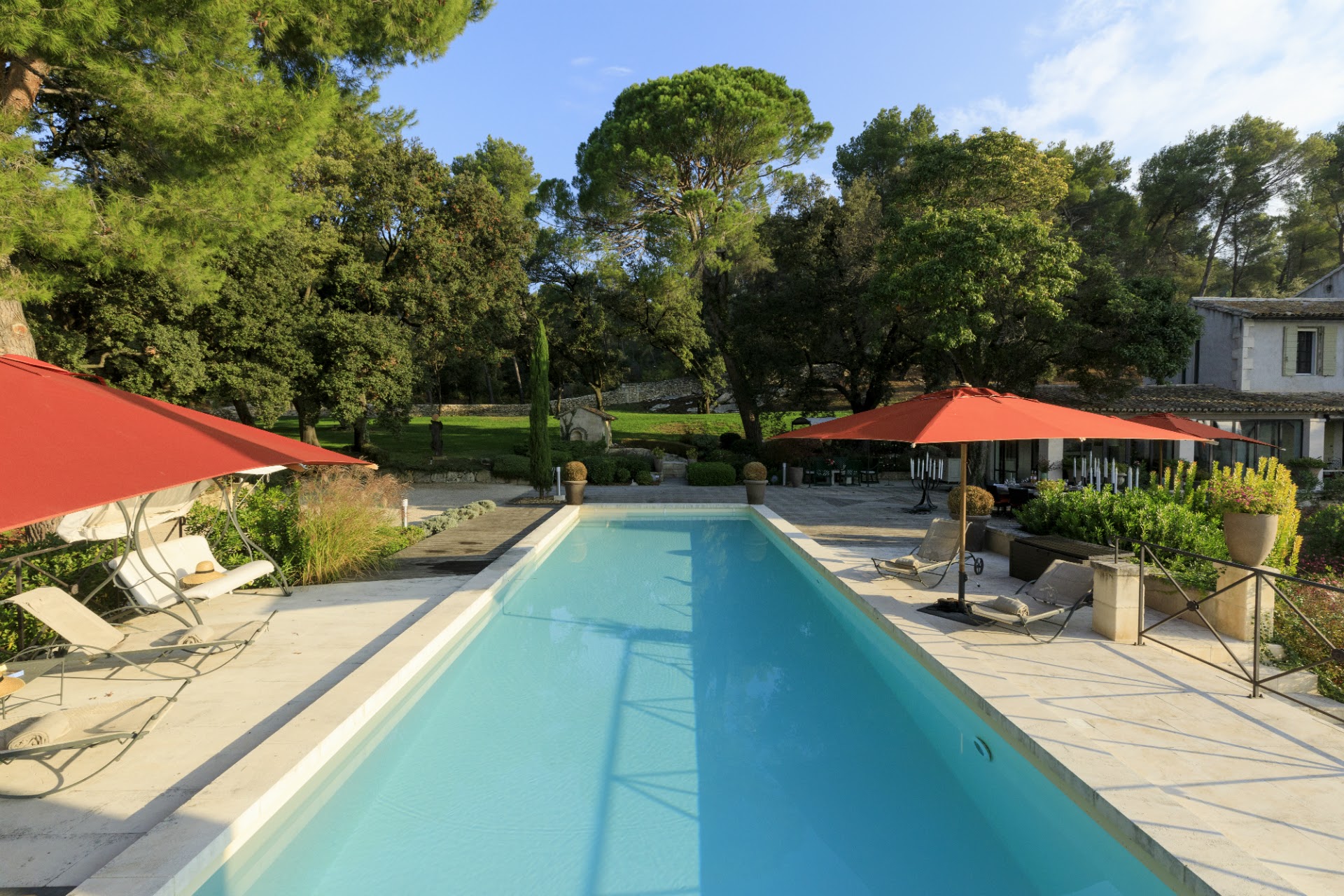 Villa Céladon Fontvieille Arles: Luxury 8-Bedroom Villa with Private Heated Pool, Arles Provence