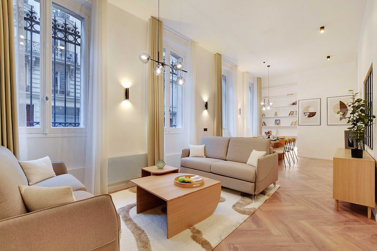 Villa Céladon Monceau Ternes: Luxury 2-Bedroom Apartment with Spa and Air-Con, Monceau Ternes Paris