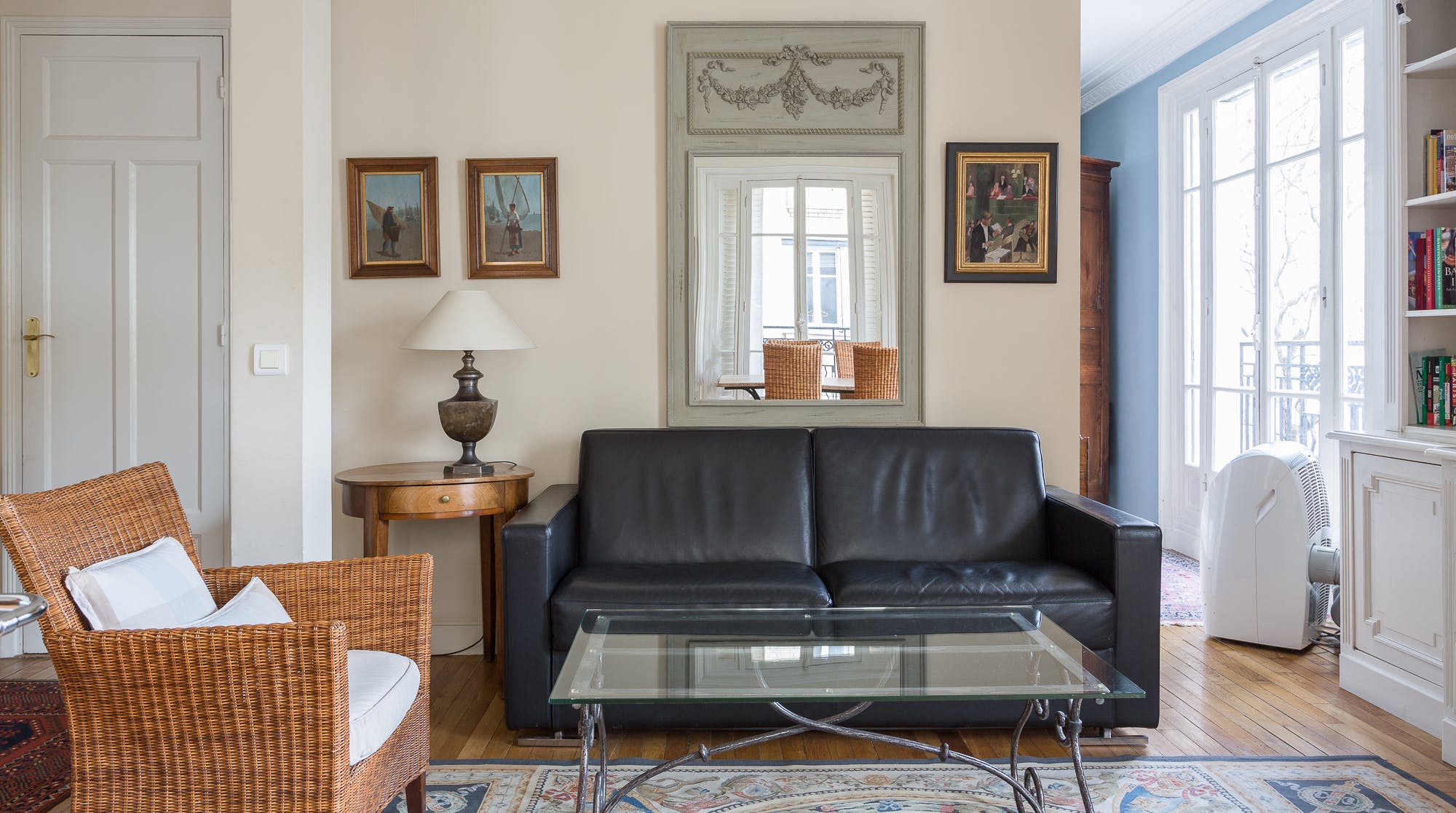 Villa Céladon Odéon Luxembourg: Luxury 1-Bedroom Apartment with Air Conditioning and Pet-Friendly in Saint Germain des Prés