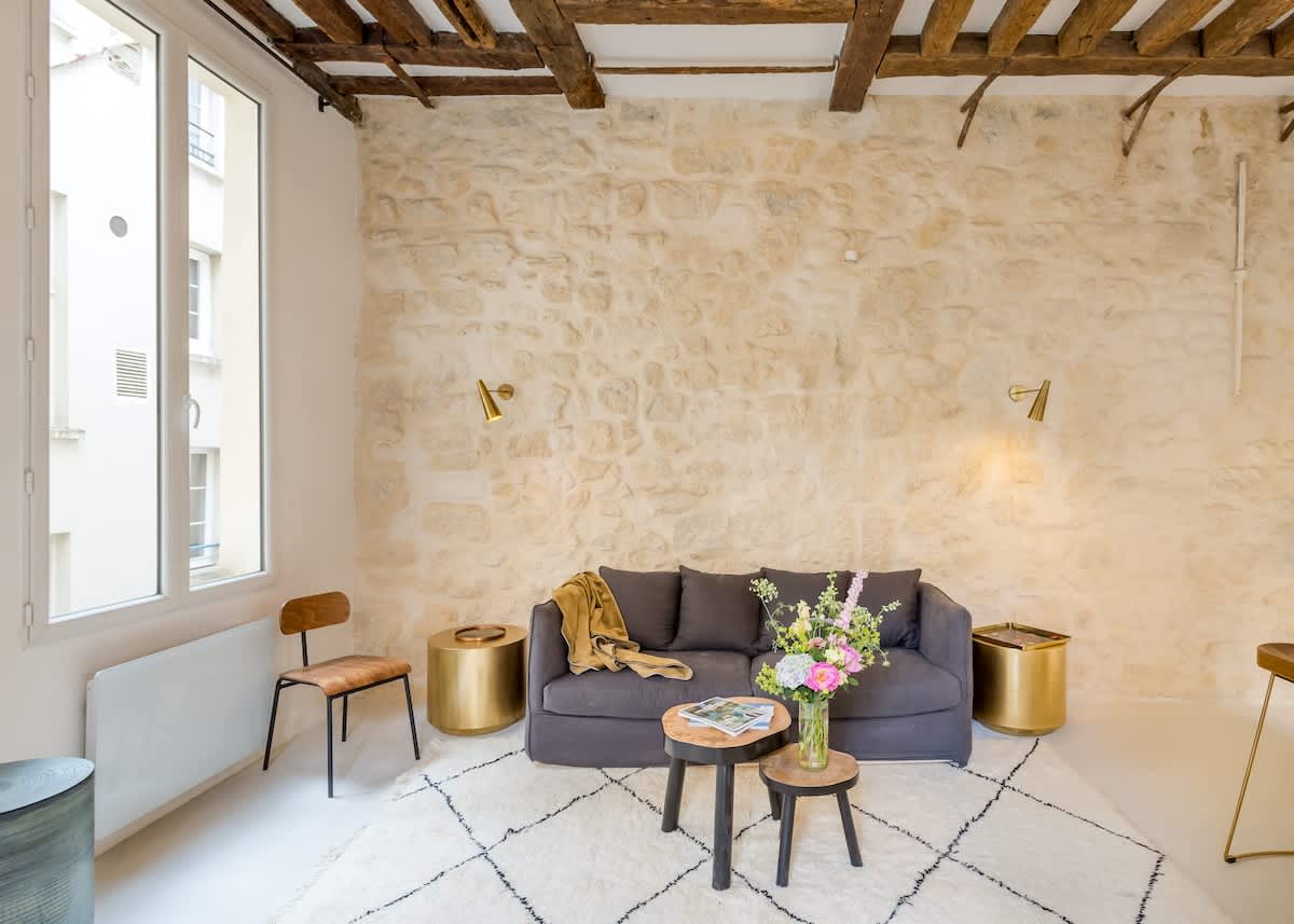 Villa Céladon Temple Marais: Luxury 2-Bedroom Apartment with Family Features, Le Marais Paris