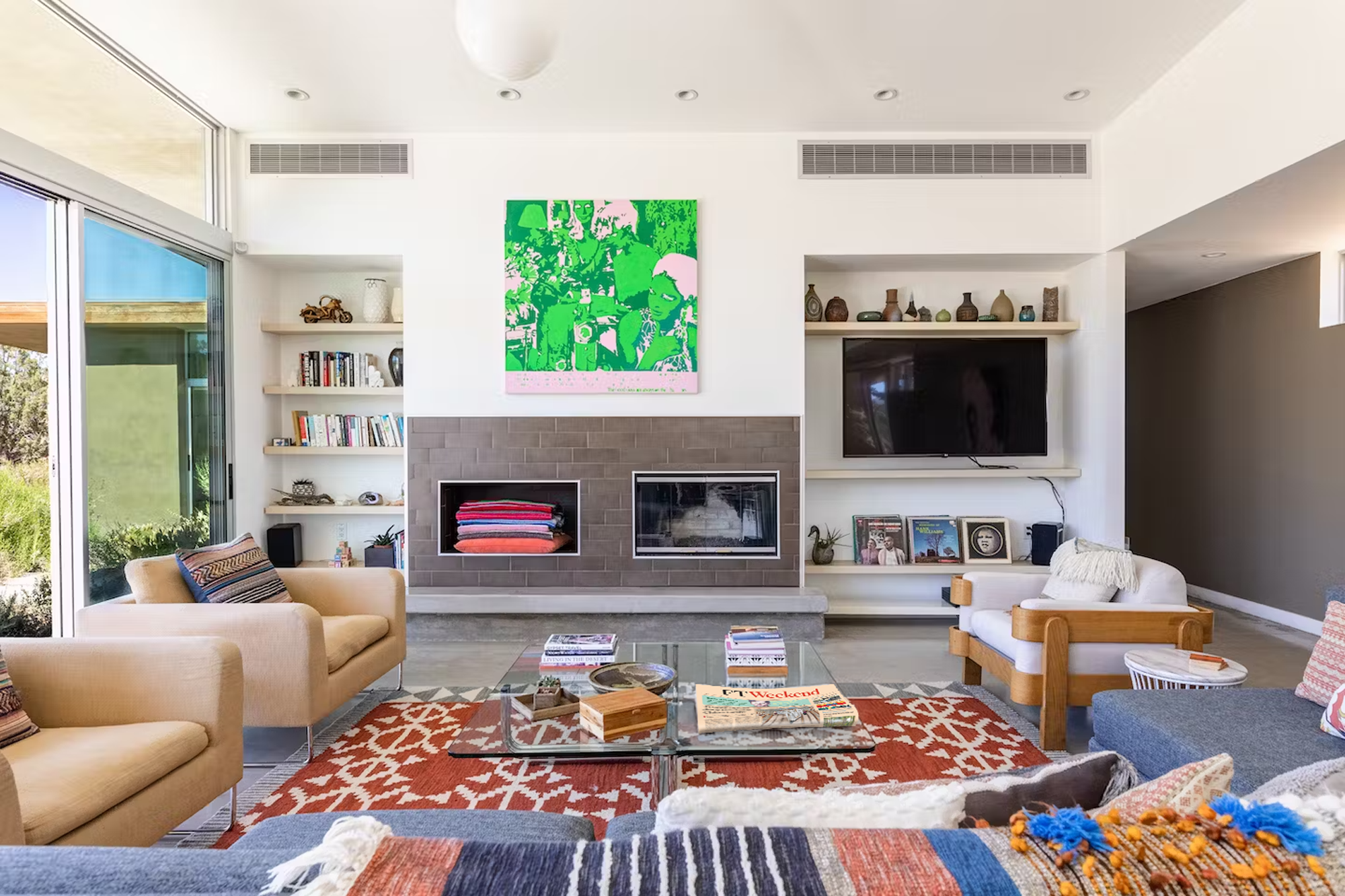 Villa Céladon Wonderland Joshua Tree: Luxury 3-Bedroom Villa with Hot Tub and Air Conditioning, Joshua Tree