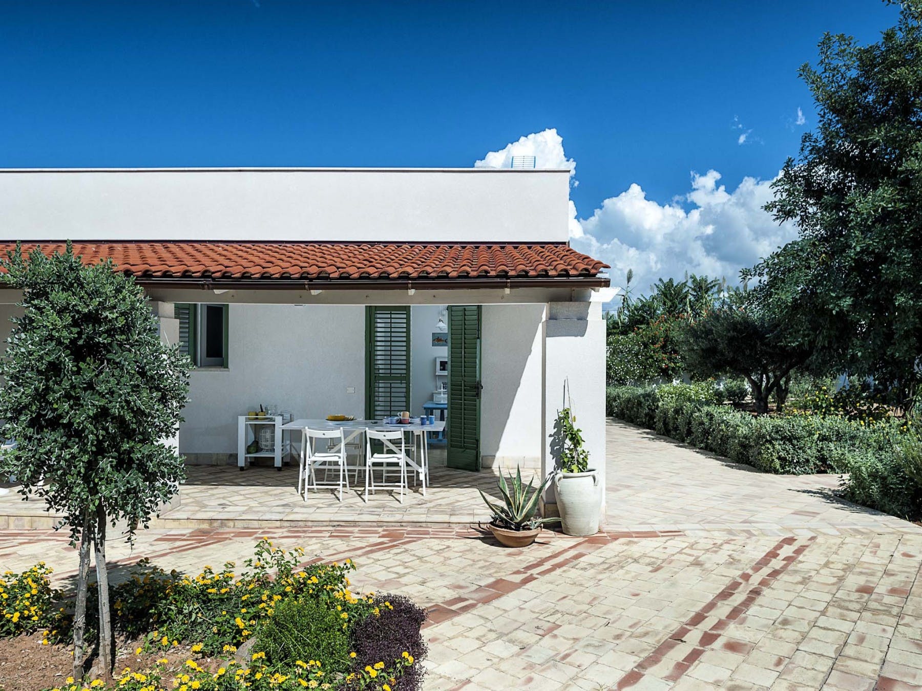 Villa Ceruleo Marausa Trapani: Luxury 4-Bedroom Apartment with Seaview and Spa, Trapani