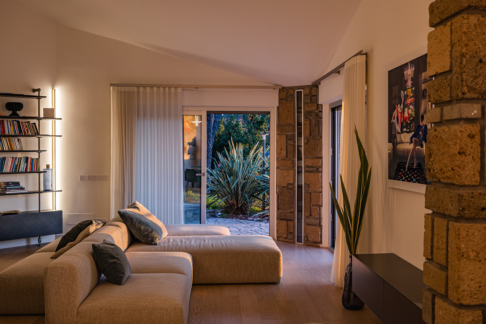 Villa Ceruleo Poggio Nemi: Luxury 3-Bedroom Villa with Pool and Spa in Castelli Romani