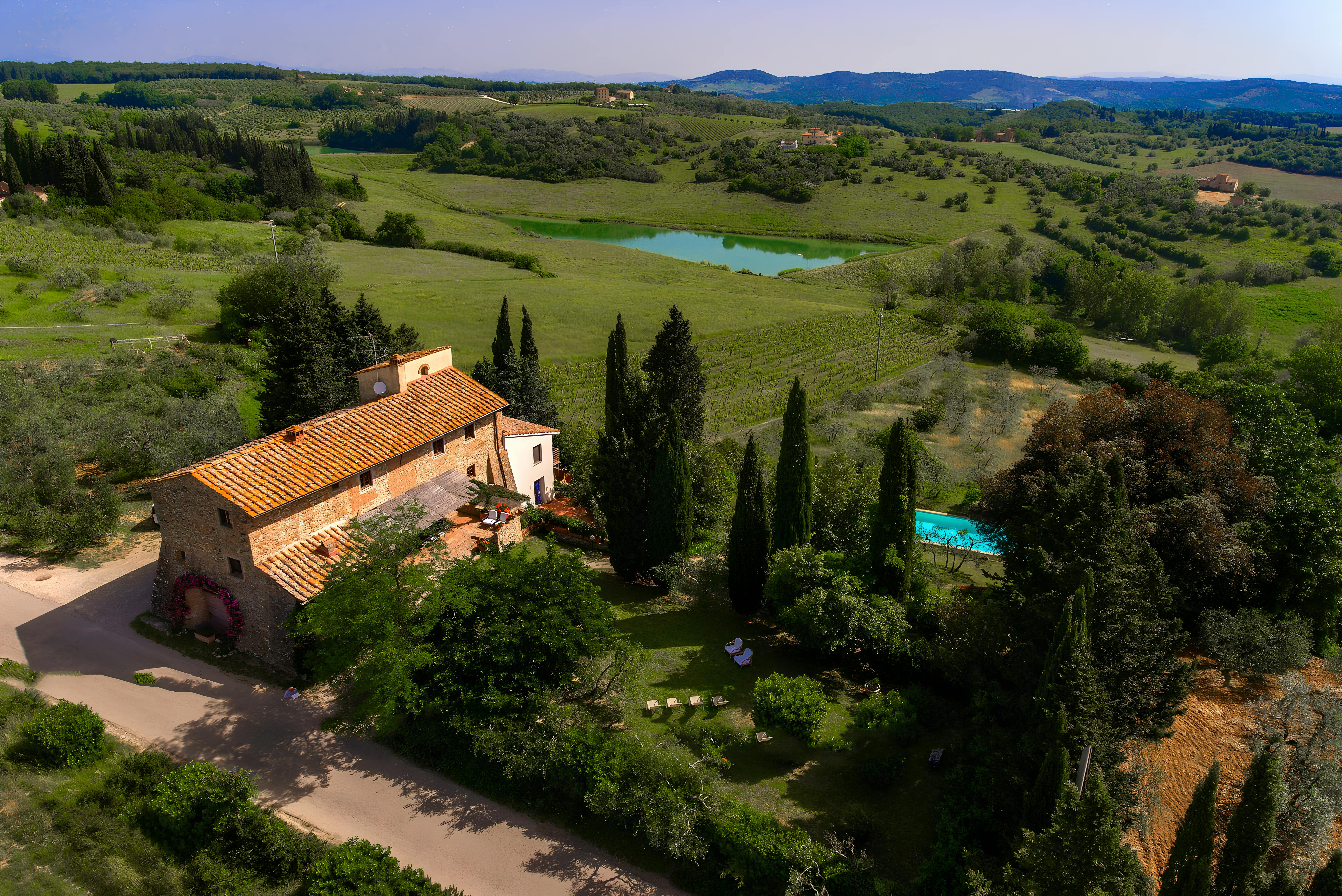 Villa Ceruleo Poggio San Casciano: Luxury 5-Bedroom Villa with Private Pool and Spa, Chianti