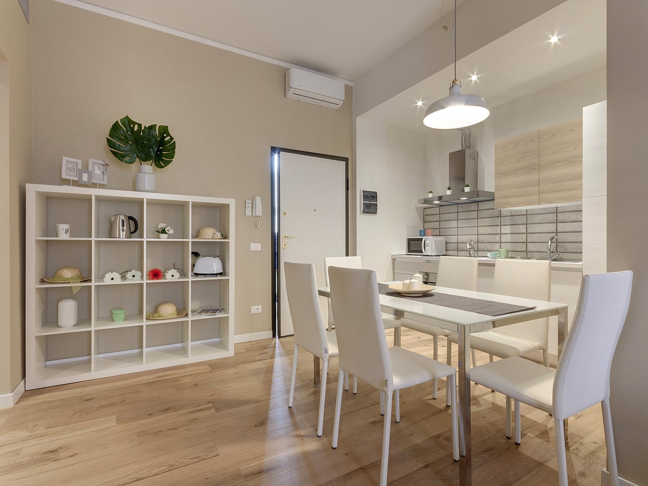 Villa Ceruleo Poggio San Marco: Luxury 2-Bedroom Apartment with Spa and Parking, Florence Duomo