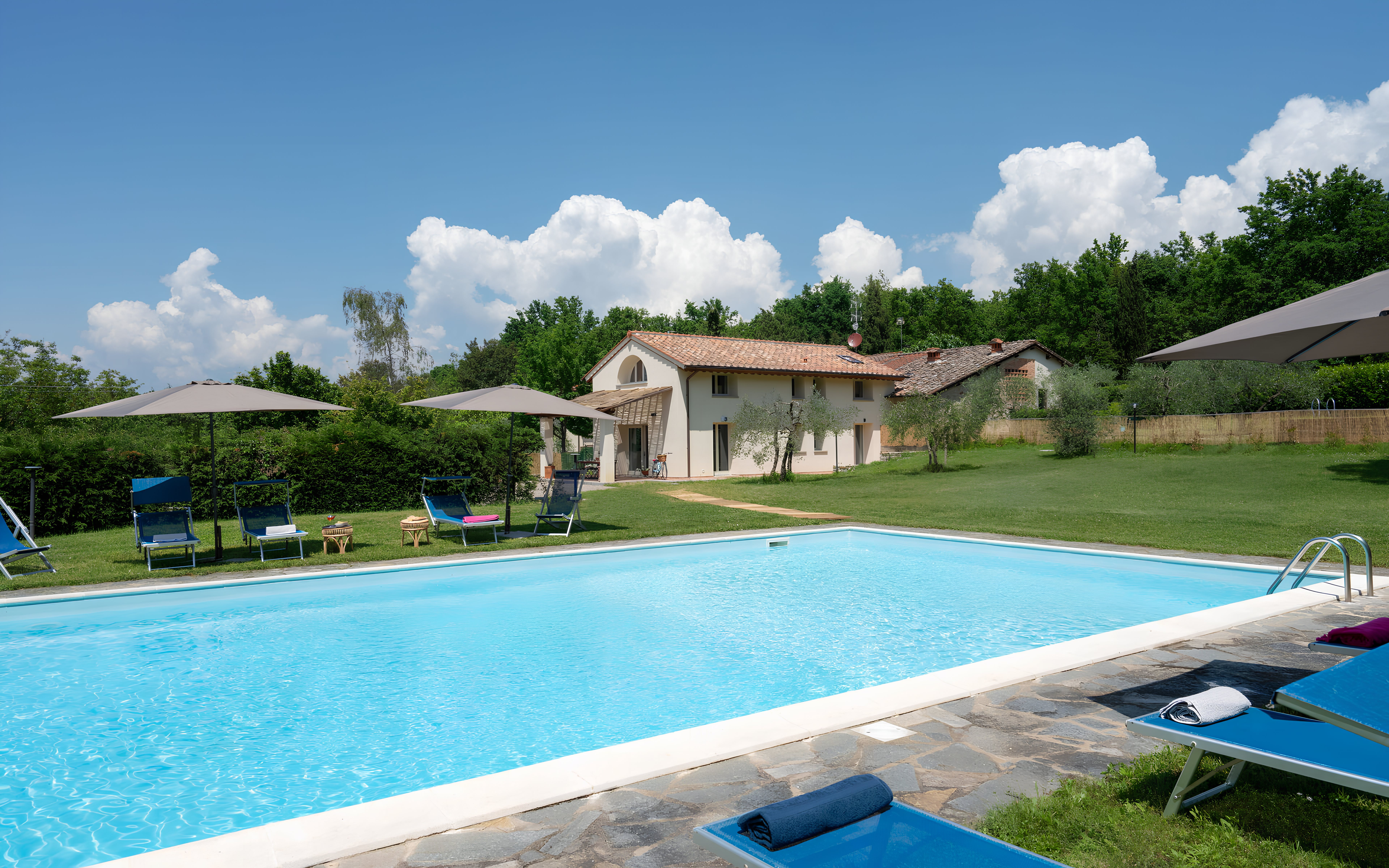 Villa Ceruleo Poggio San Piero: Luxury 3-Bedroom Villa with Private Pool and Spa, Mugello Tuscany