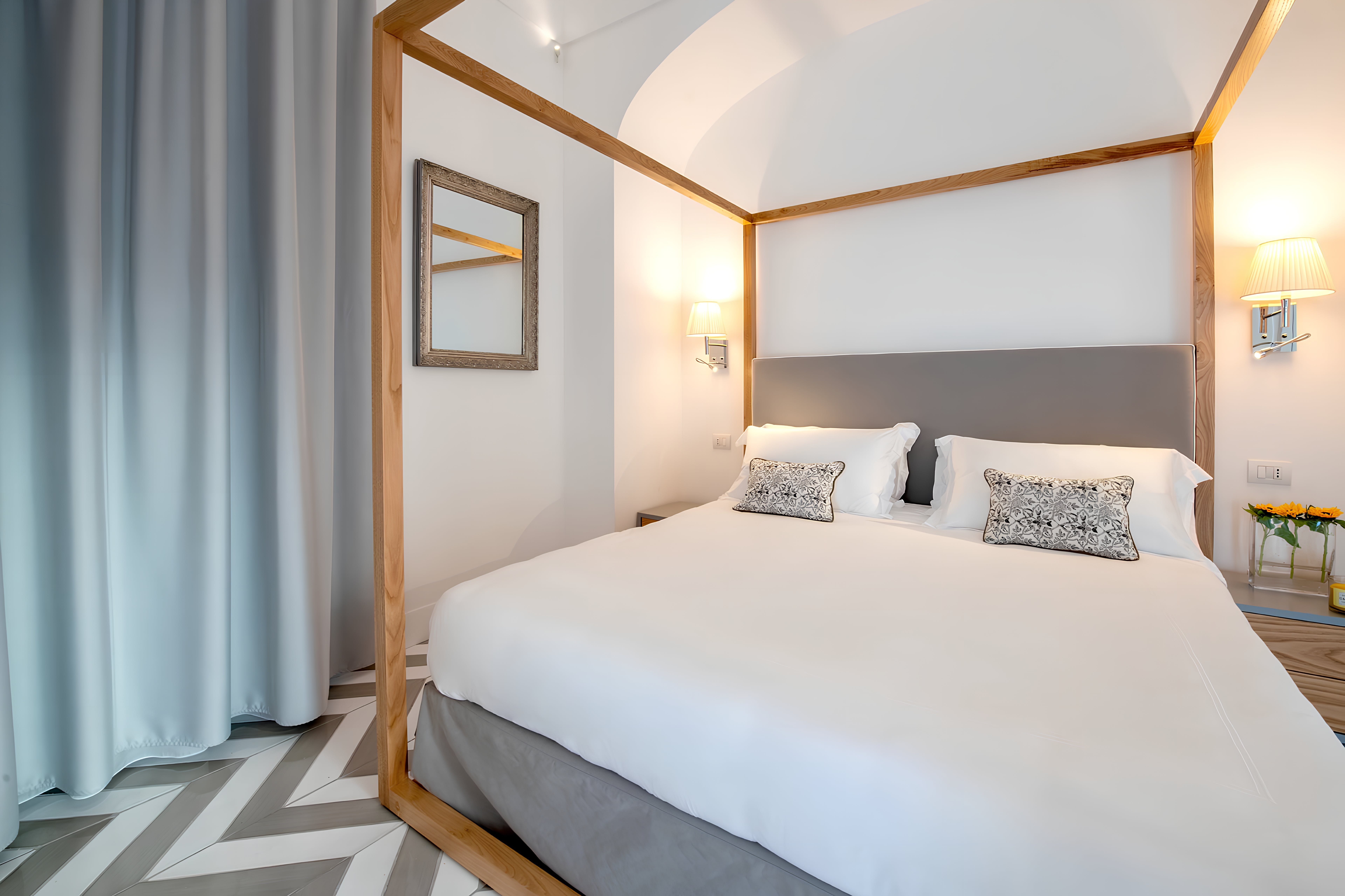 Villa Ceruleo Punta Sant’Agnello Sorrento: Luxury 1-Bedroom Penthouse with Sea Views and Private Terrace, Sorrento