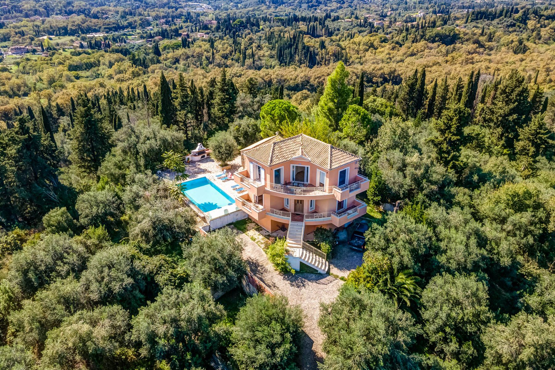Villa Chrysafi Kanoni Corfu: 3-Bedroom Private Pool Villa With Spa in Corfu, Ionian Islan