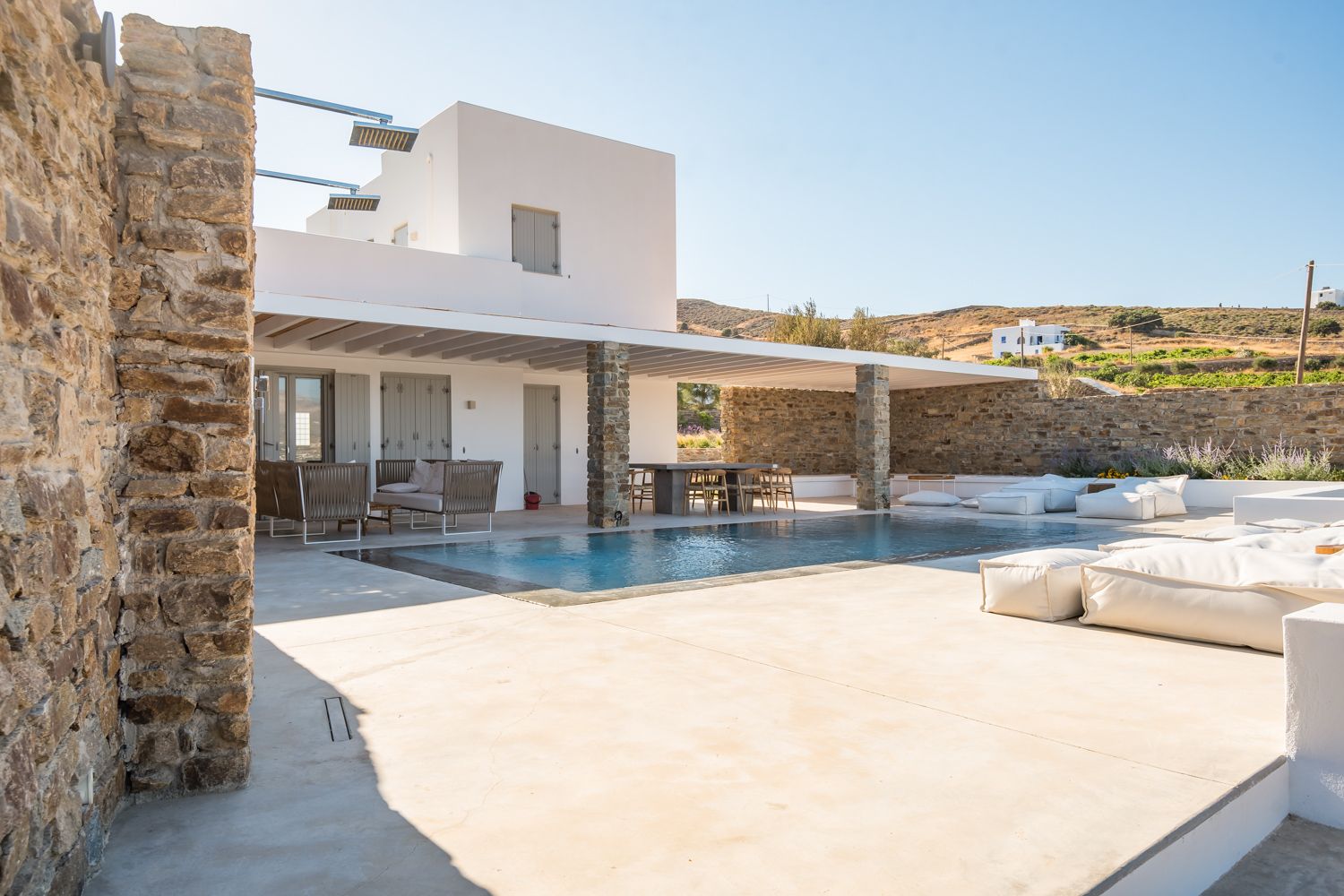 Villa Chrysafi Soros Antiparos: 8-Bedroom Villa with Private Pool and Sea Views in Antiparos