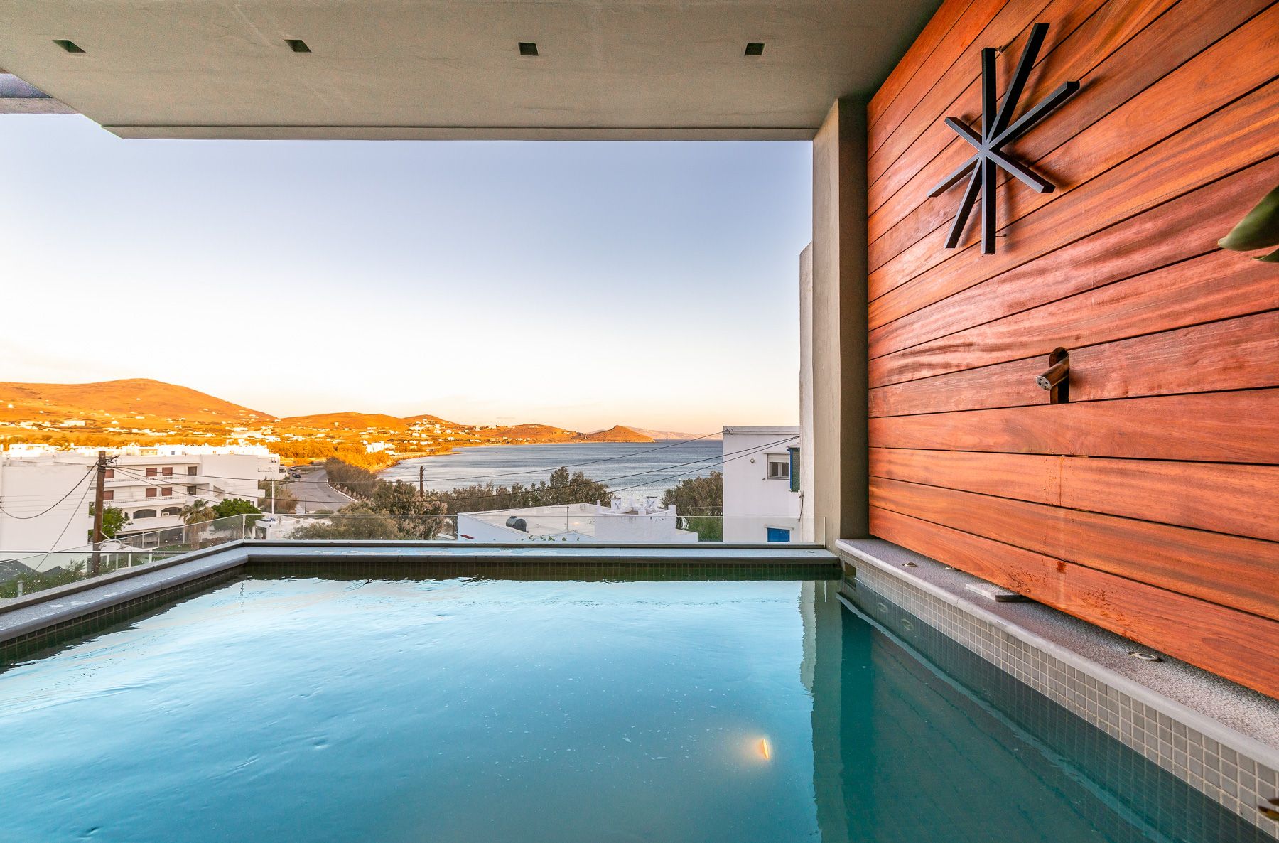 Villa Chrysavgi Agali Tinos: 2-Bedroom Villa with Plunge Pool and Aegean Views in Tinos,