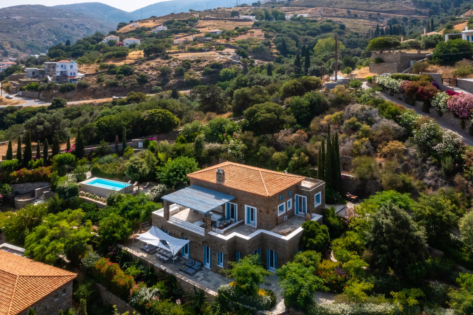 Villa Chrysavgi Fellos Andros: 4-Bedroom Private Pool Villa Near the Beach in Piso Gyalia,