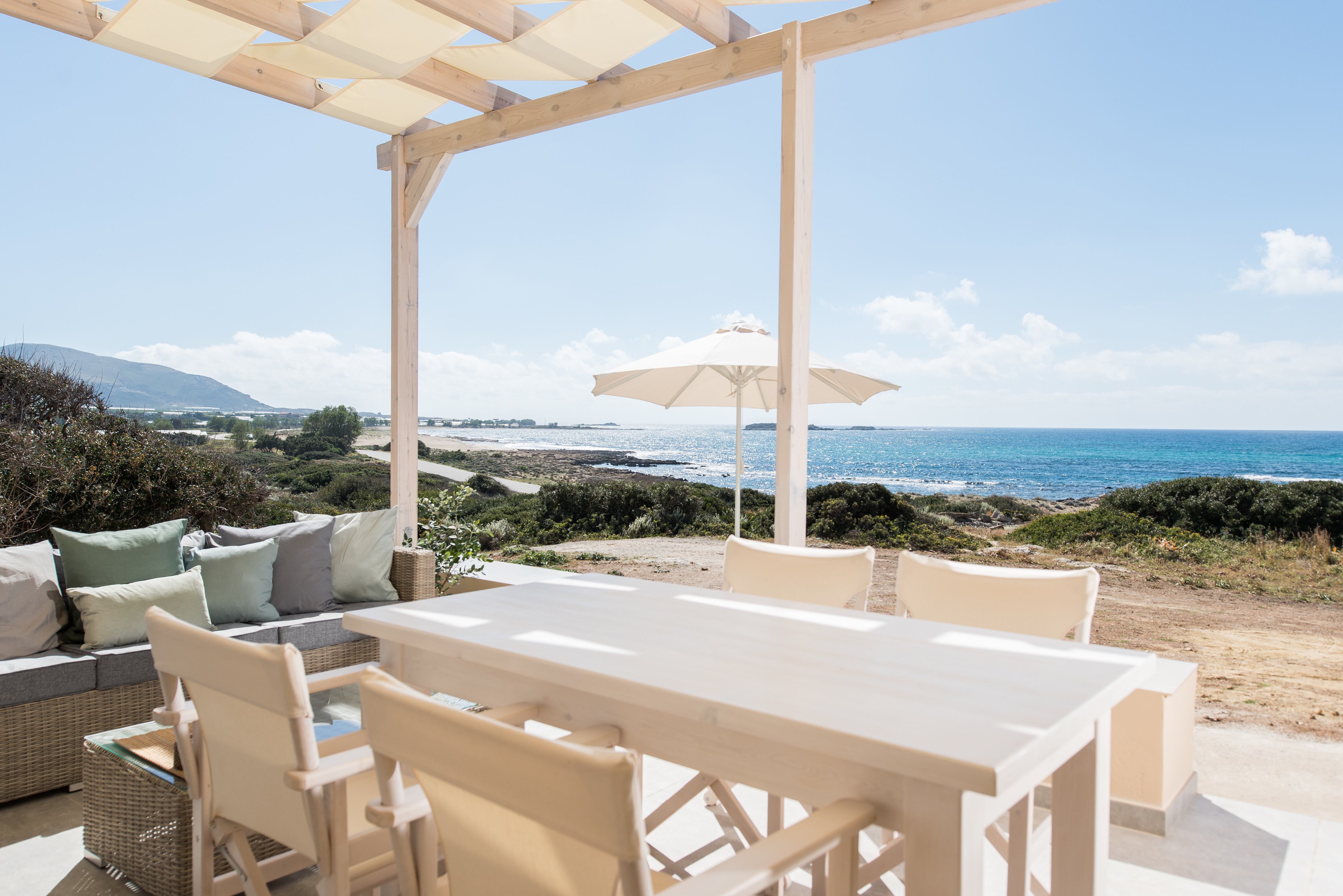 Villa Chrysos Kambos Kissamos: Luxury 2-Bedroom Apartment with Sea Views and BBQ, Kissamos Crete